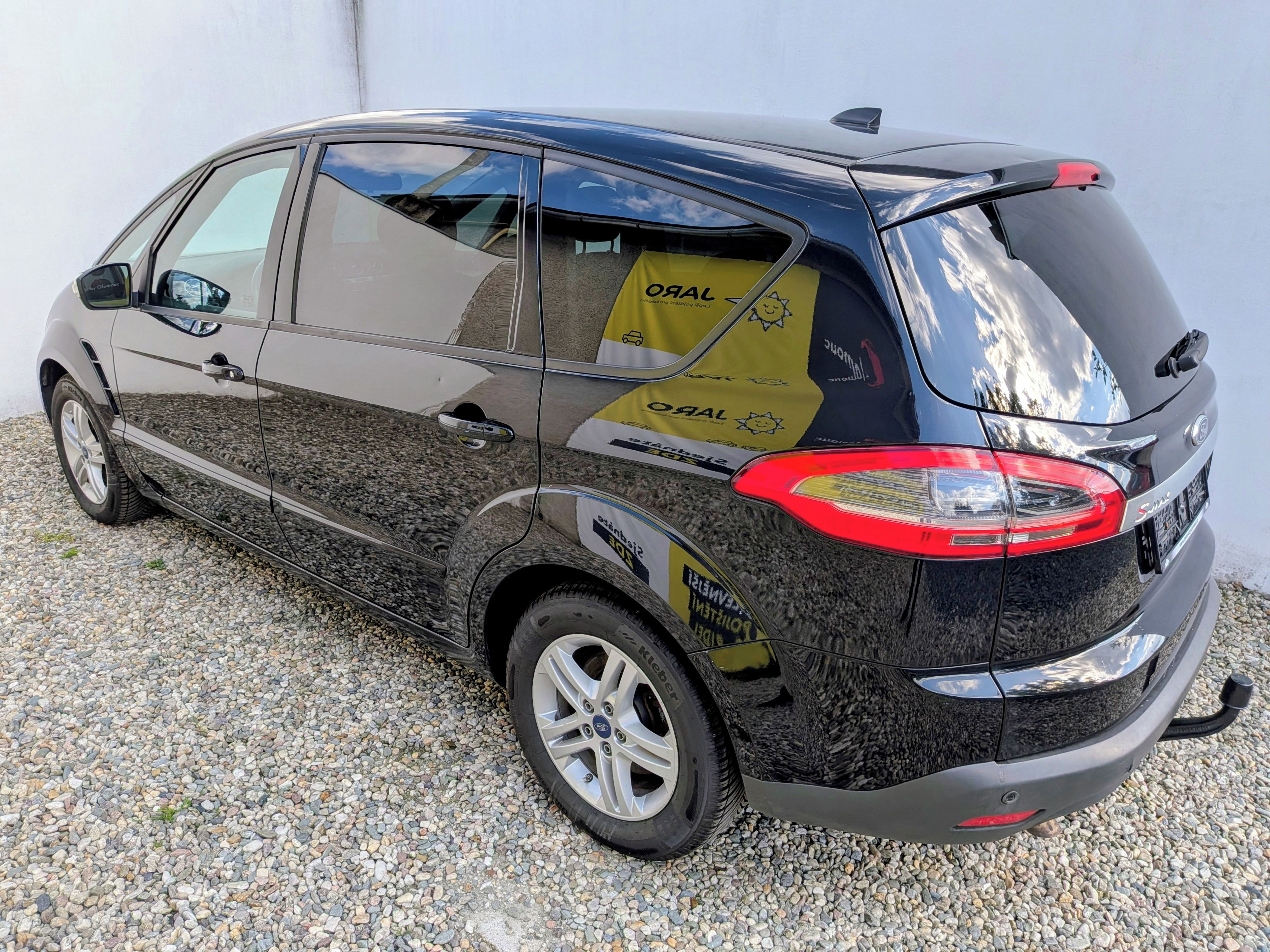 Ford S-MAX, 2.0 TDCi 103kW 7.Míst TITANIUM - fotka 2