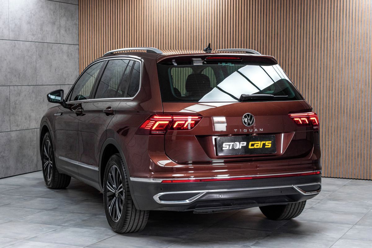 Volkswagen Tiguan, 2.0 TDI DSG*ELEGANCE*HUD*ČR 1M - fotka 4