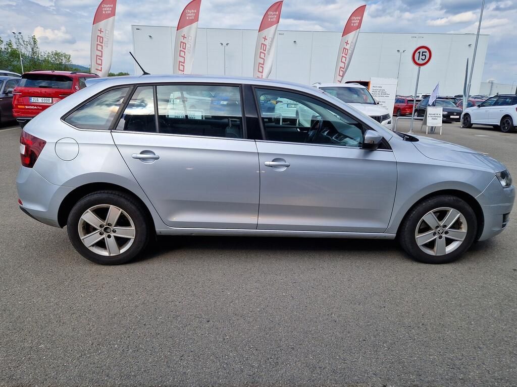 Škoda Rapid, Ambition 1.0 TSI 81 kW - fotka 3