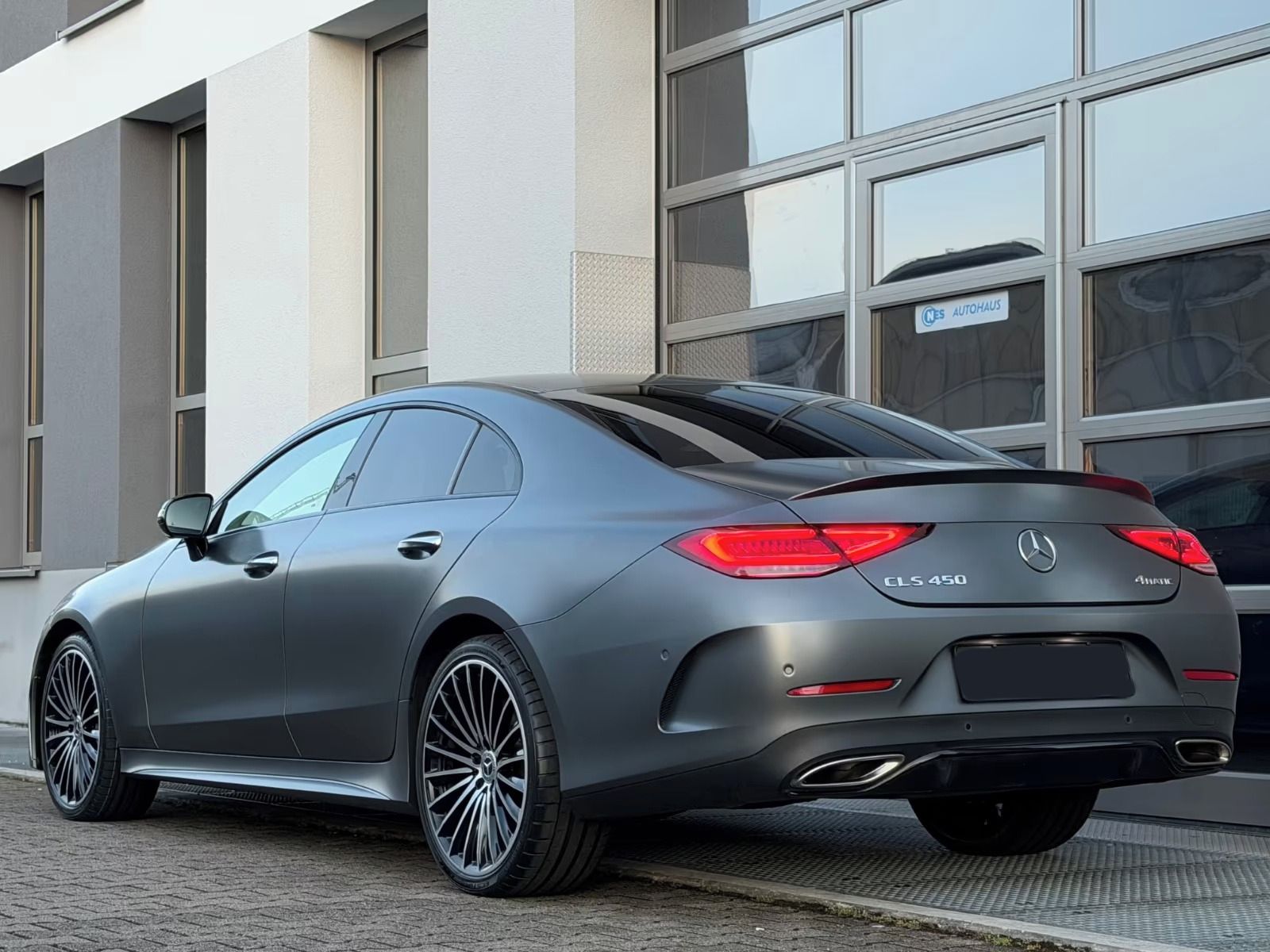 Mercedes-Benz CLS, 450 4M AMG*BURMESTER*360 - fotka 2