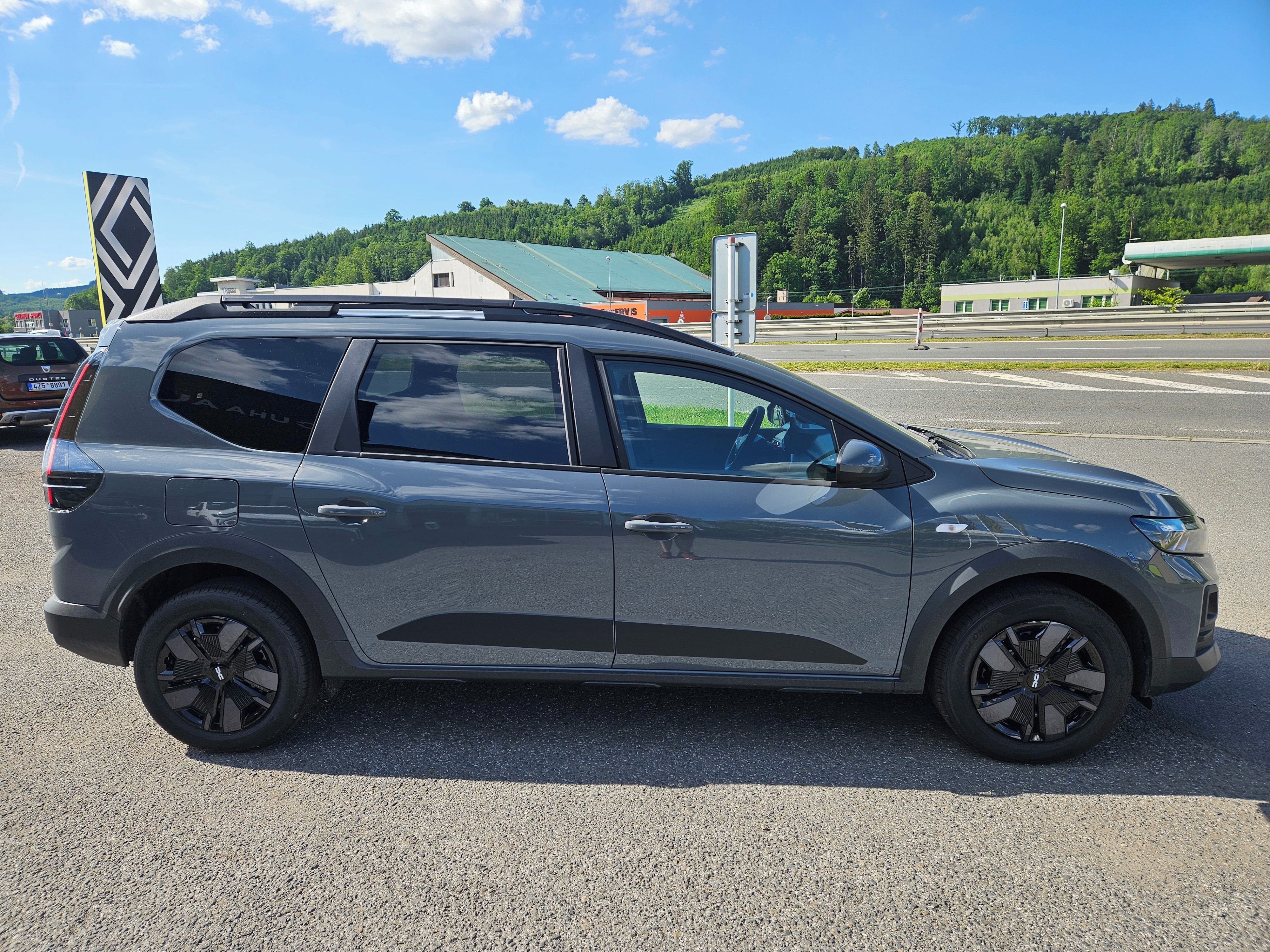 Dacia Jogger, Expression ECO-G 120 - 5 míst - fotka 4