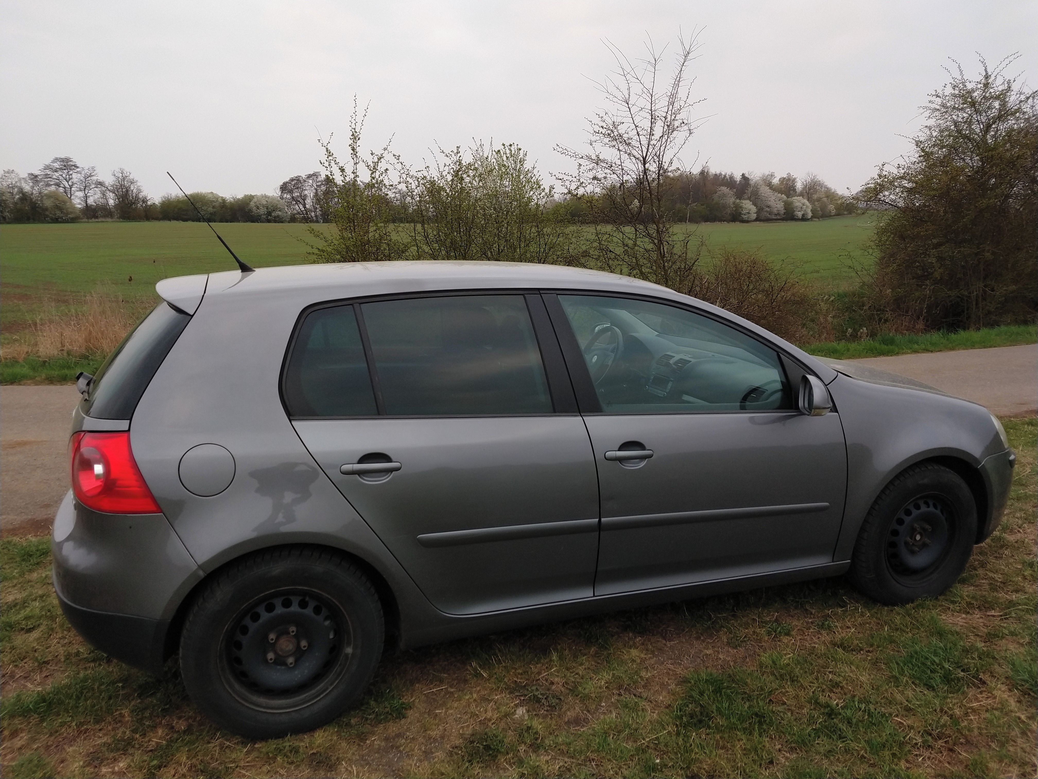 Volkswagen Golf, 2.0 TDI nová spojka a STK - fotka 3