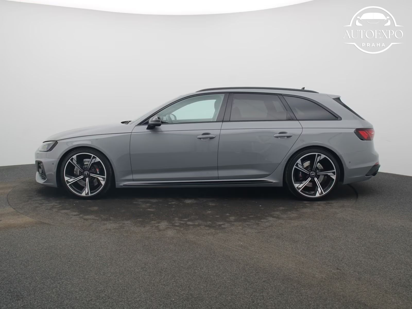 Audi RS4, RS 4 Avant TFSI quattro/ - fotka 3