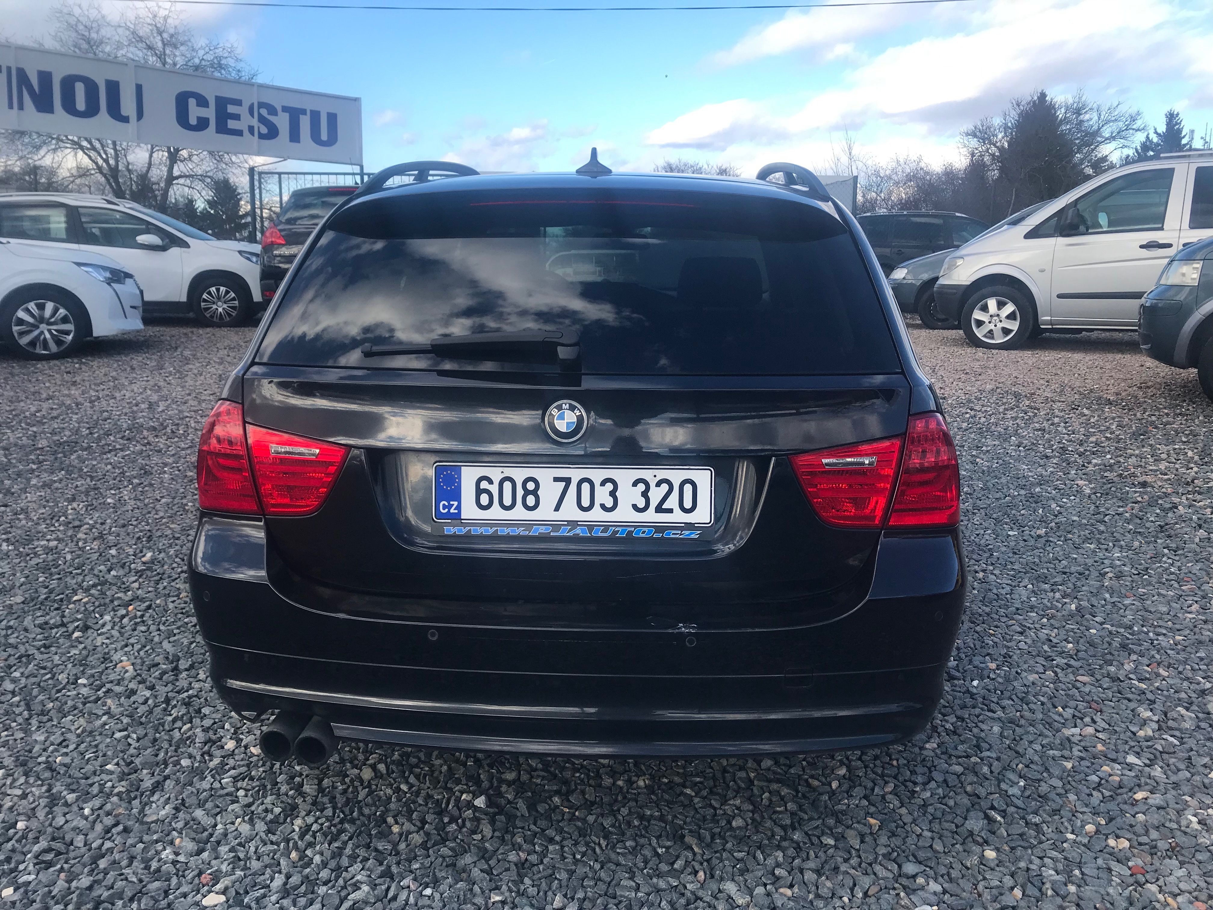 BMW Řada 3, 325i 160 KW,MAN,NAVI... - fotka 6