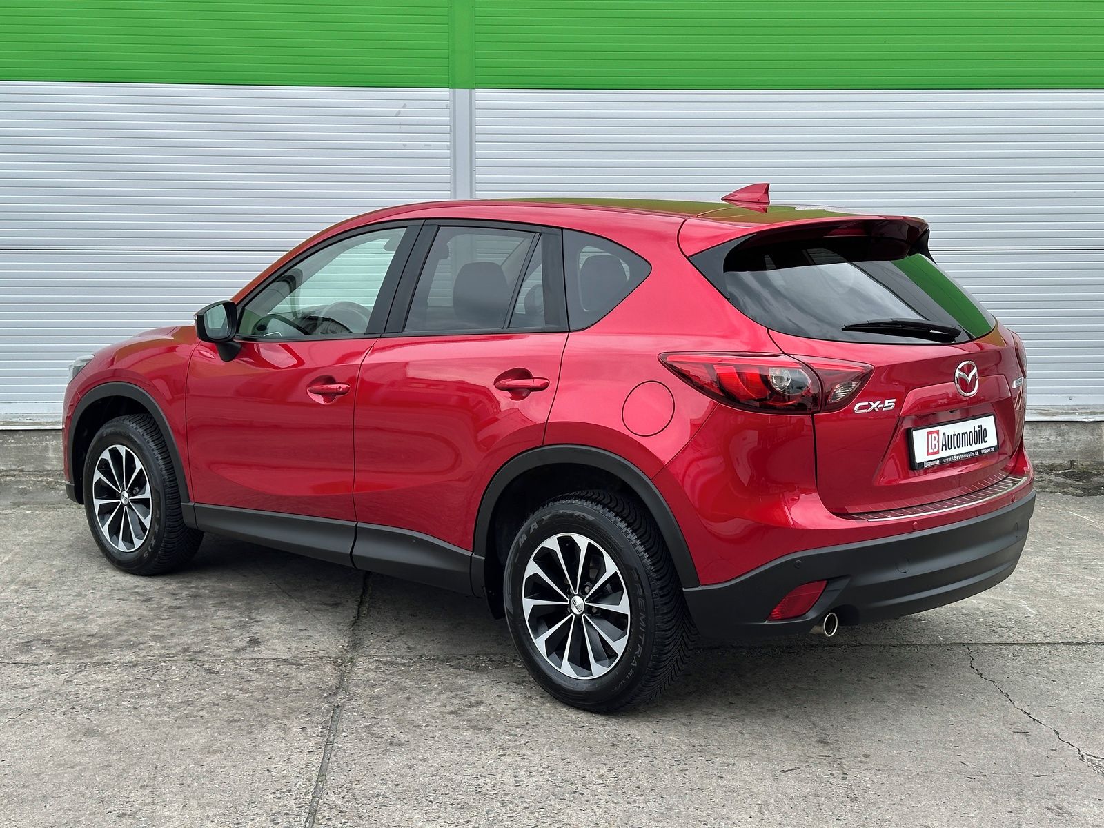 Mazda CX-5, 2.0i CX-5 KAMERA+PDC NAVI - fotka 6