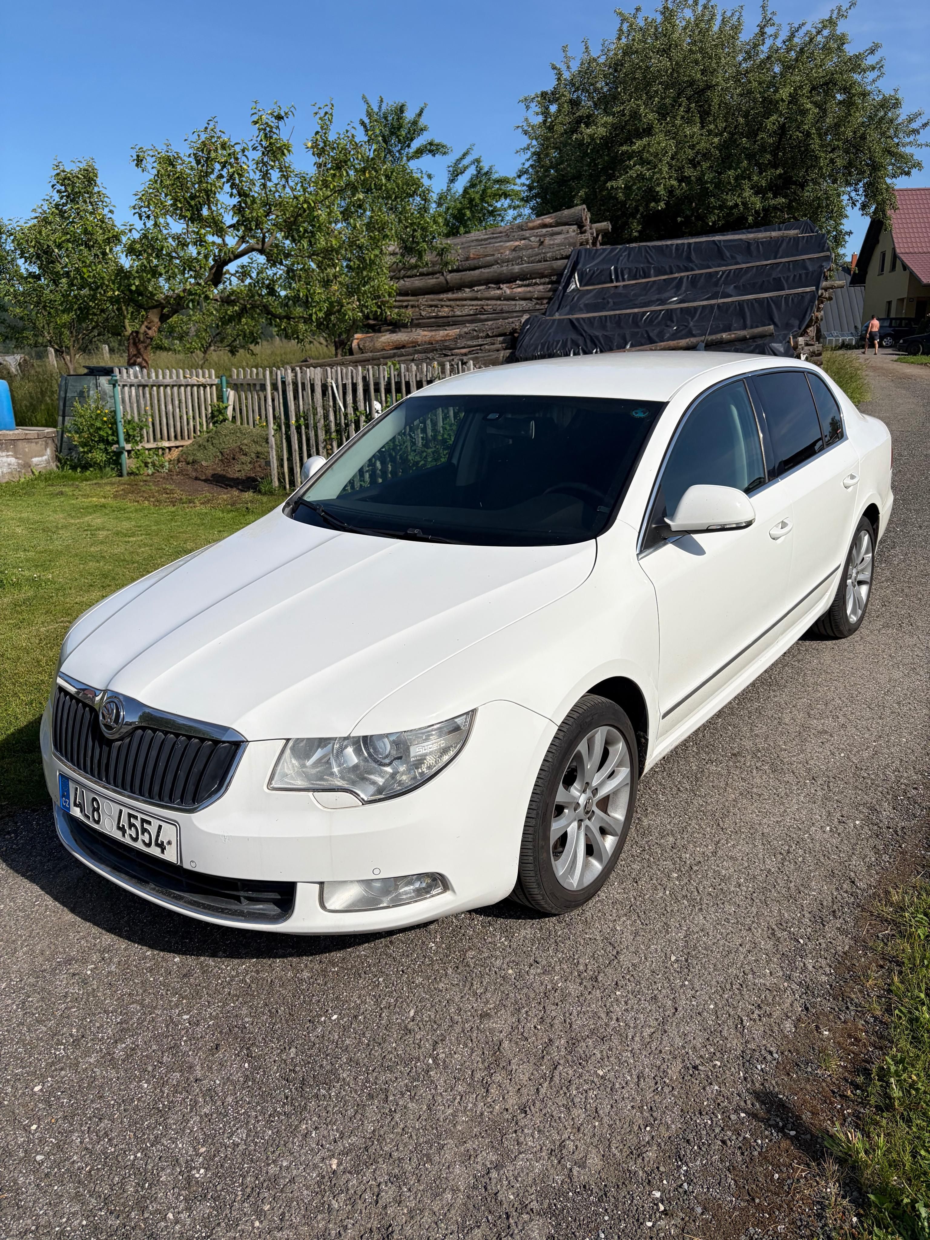 Škoda Superb, Škoda Superb 2.0Tdi 103kw