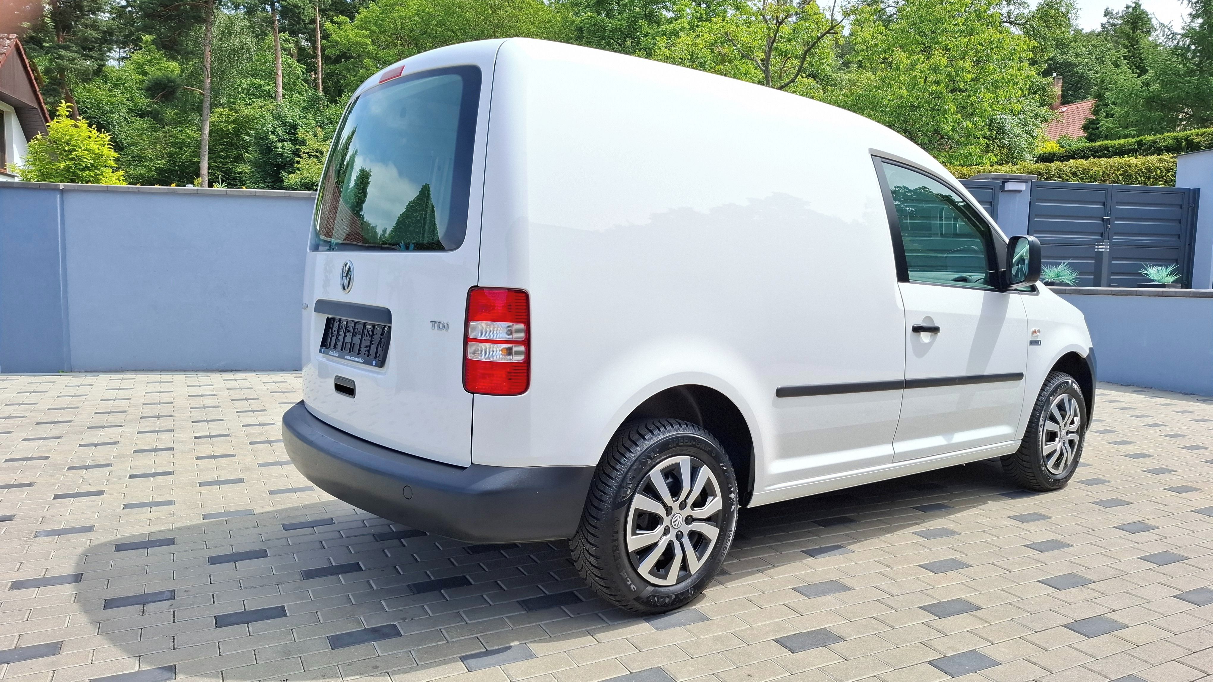 Volkswagen Caddy, III 1,6 TDI - VELMI PĚKNÝ STAV - fotka 5