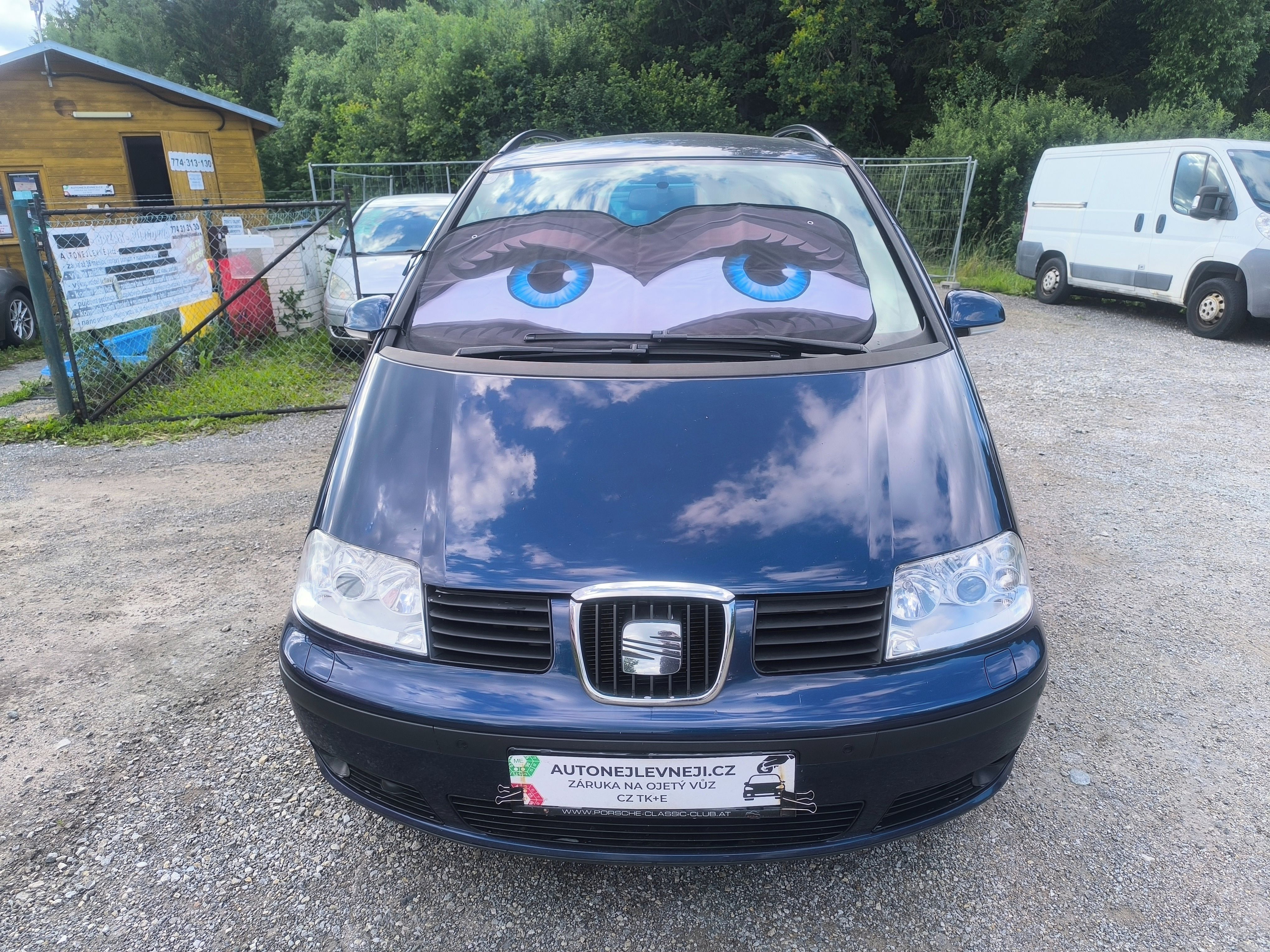 Seat Alhambra, 4X4,1,9TDI,7M,TZ,KRÁSNÁ,1MAJ64 - fotka 2