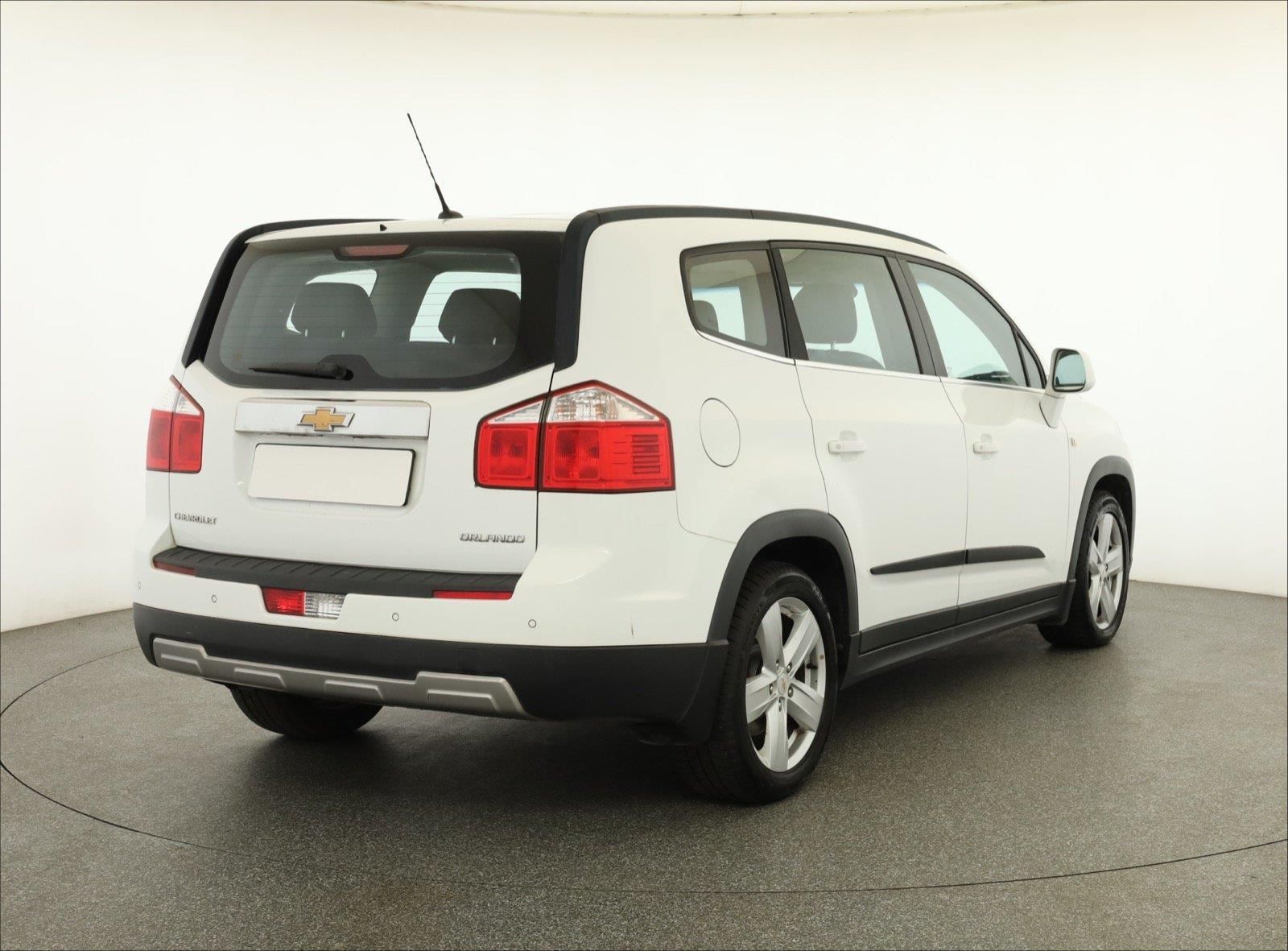 Chevrolet Orlando, 2.0 VCDi, 7 míst, ČR,1.maj - fotka 5