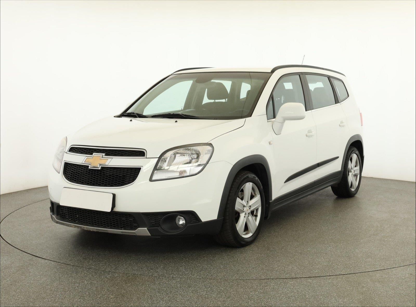 Chevrolet Orlando, 2.0 VCDi, 7 míst, ČR,1.maj - fotka 2
