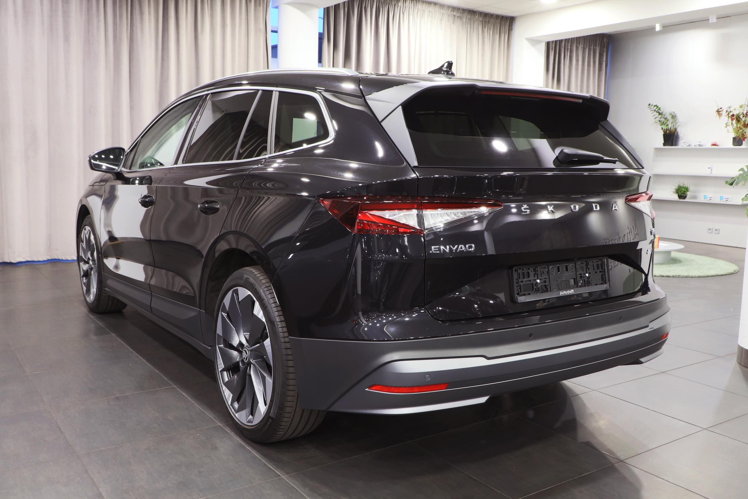 Škoda Enyaq iV, iV 80 150kW Tepelko  ALU 21'' - fotka 5