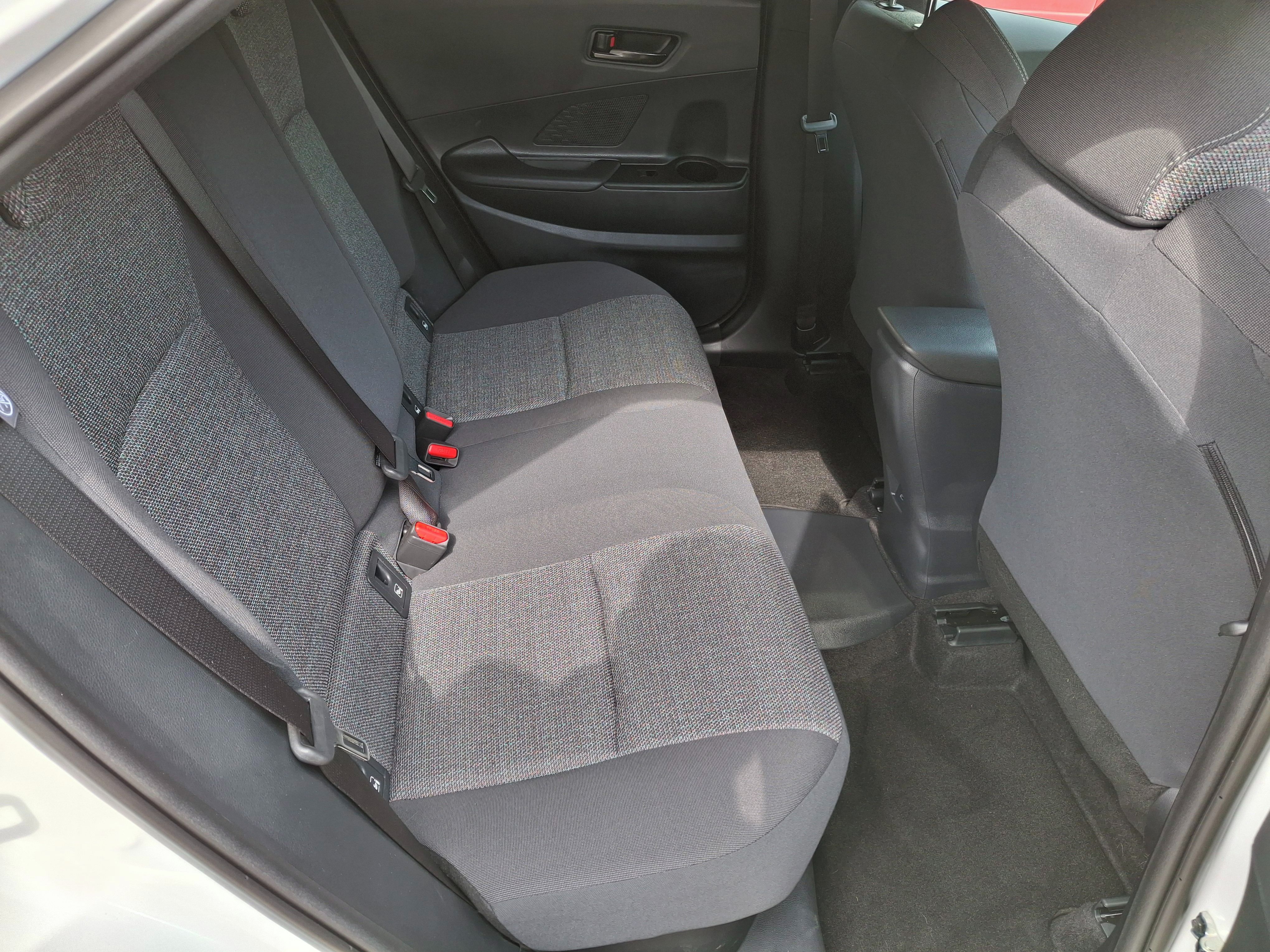 Toyota C-HR, 2.0 PHEV STYLE - fotka 5