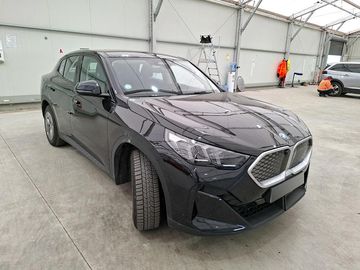 xDrive30 | AWD