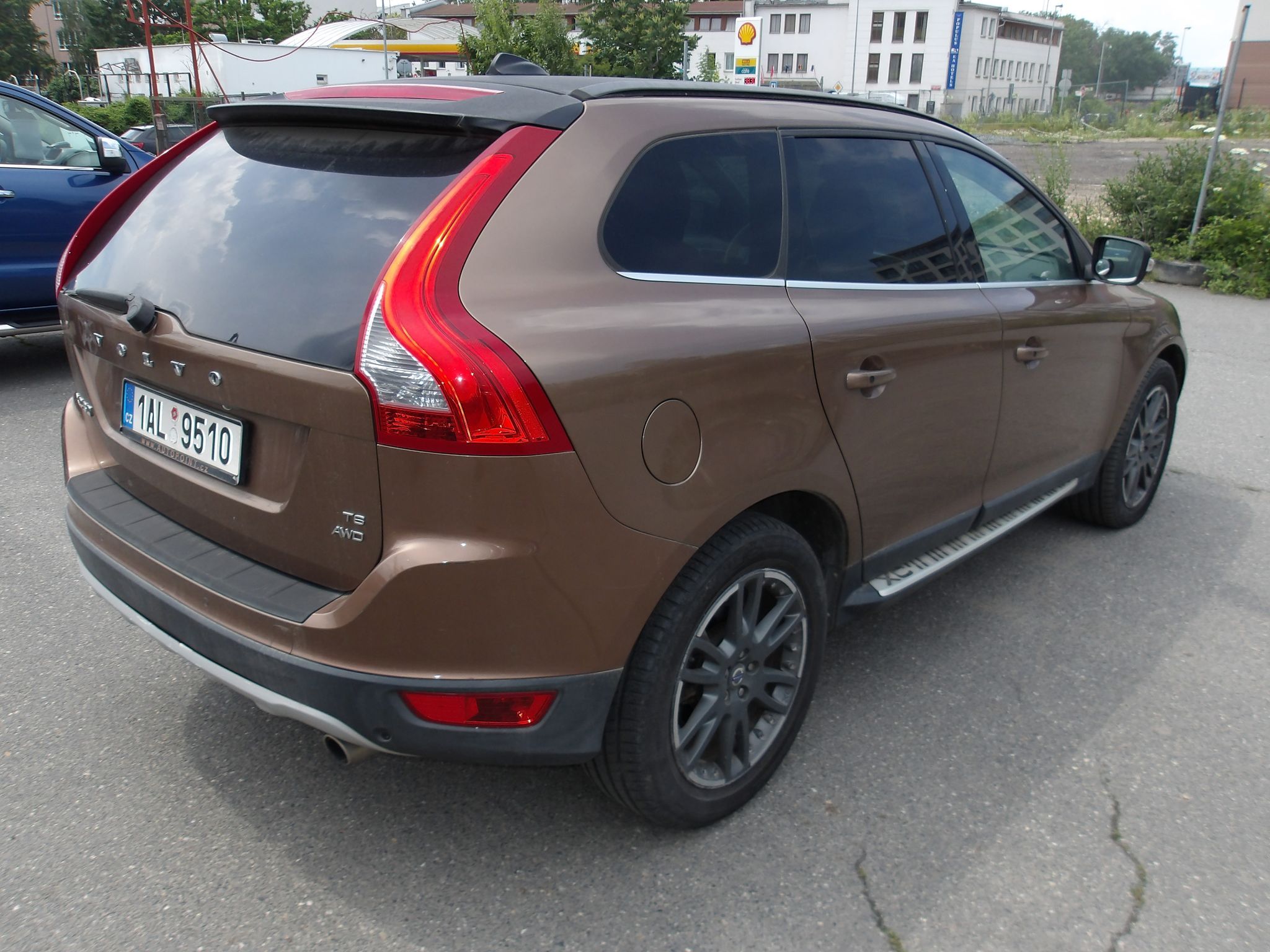 Volvo XC60, T6 Summum AWD ČR ! AUT.! - fotka 6