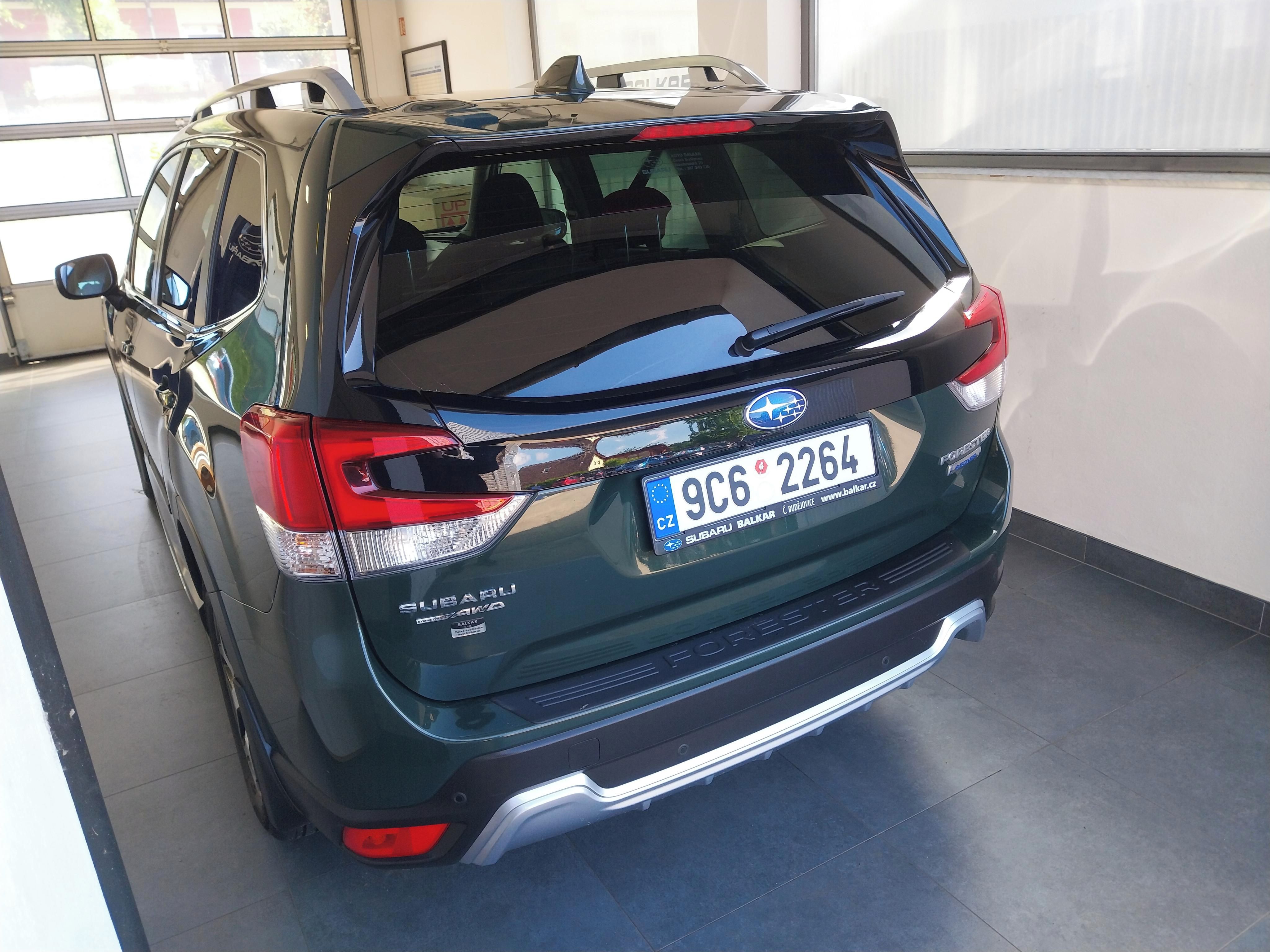 Subaru Forester, 2.0i MHEV Comfort - fotka 4