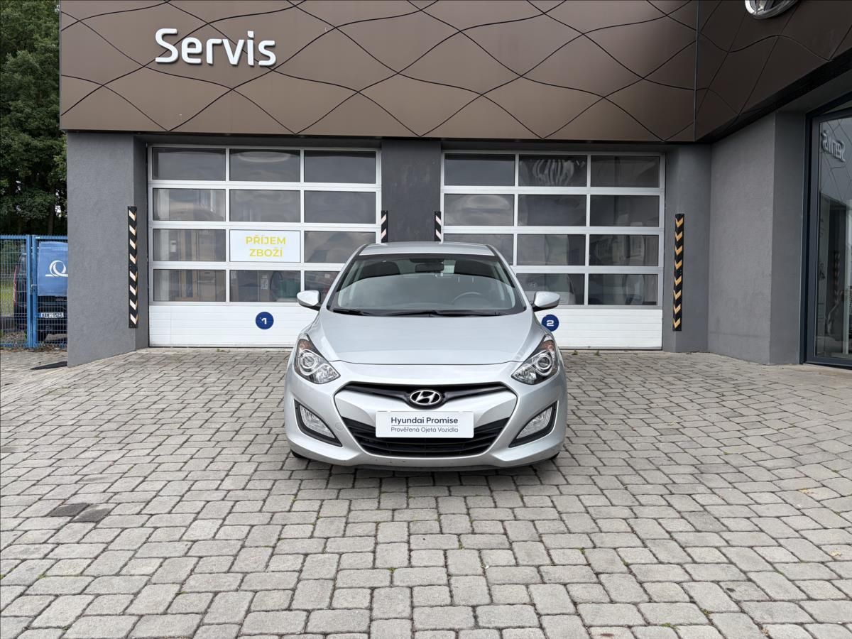 Hyundai i30, 1,4 CVVT - fotka 4