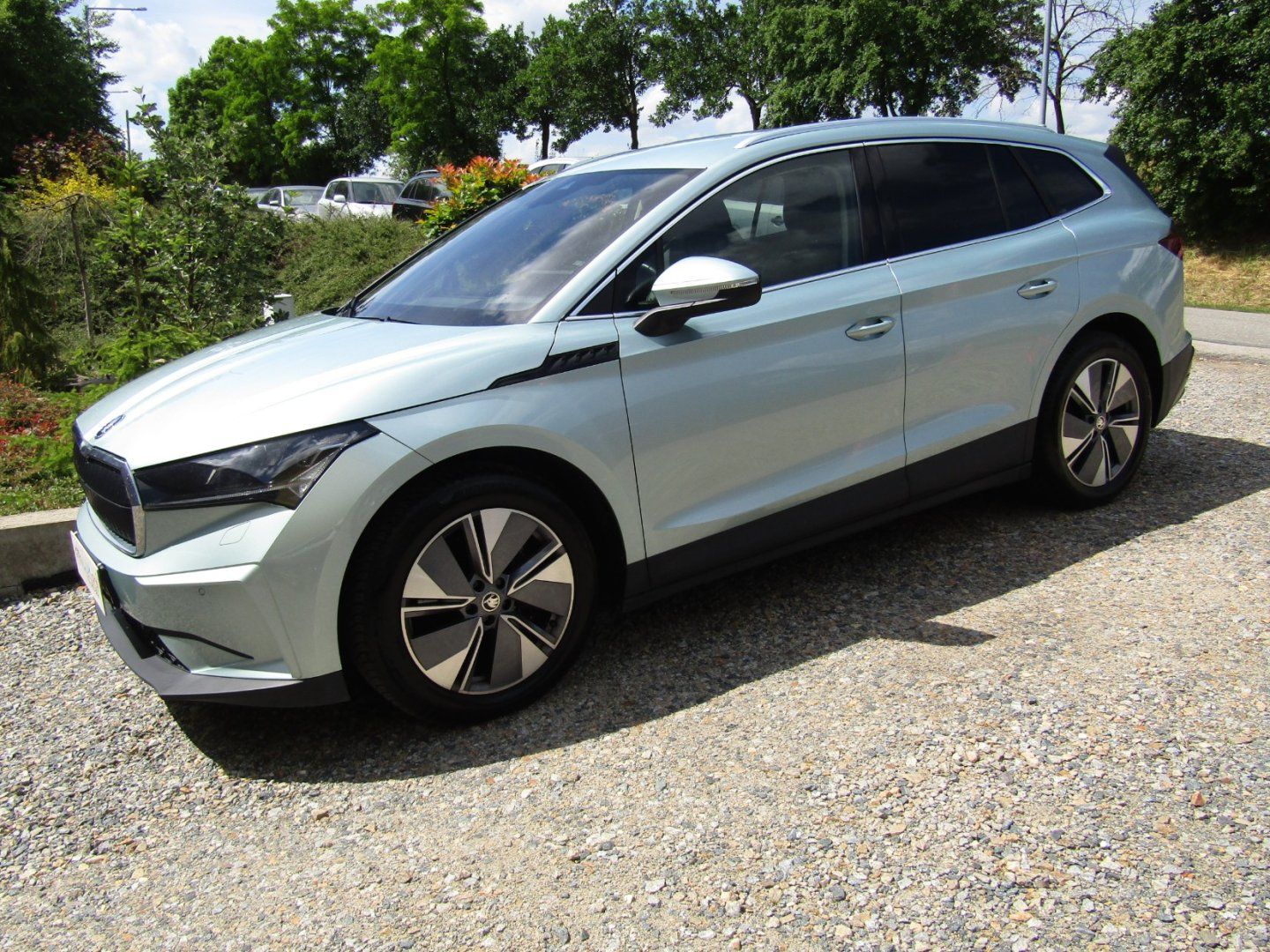 Škoda Enyaq, iV80 150kW  SoH 89%  DCC - fotka 2