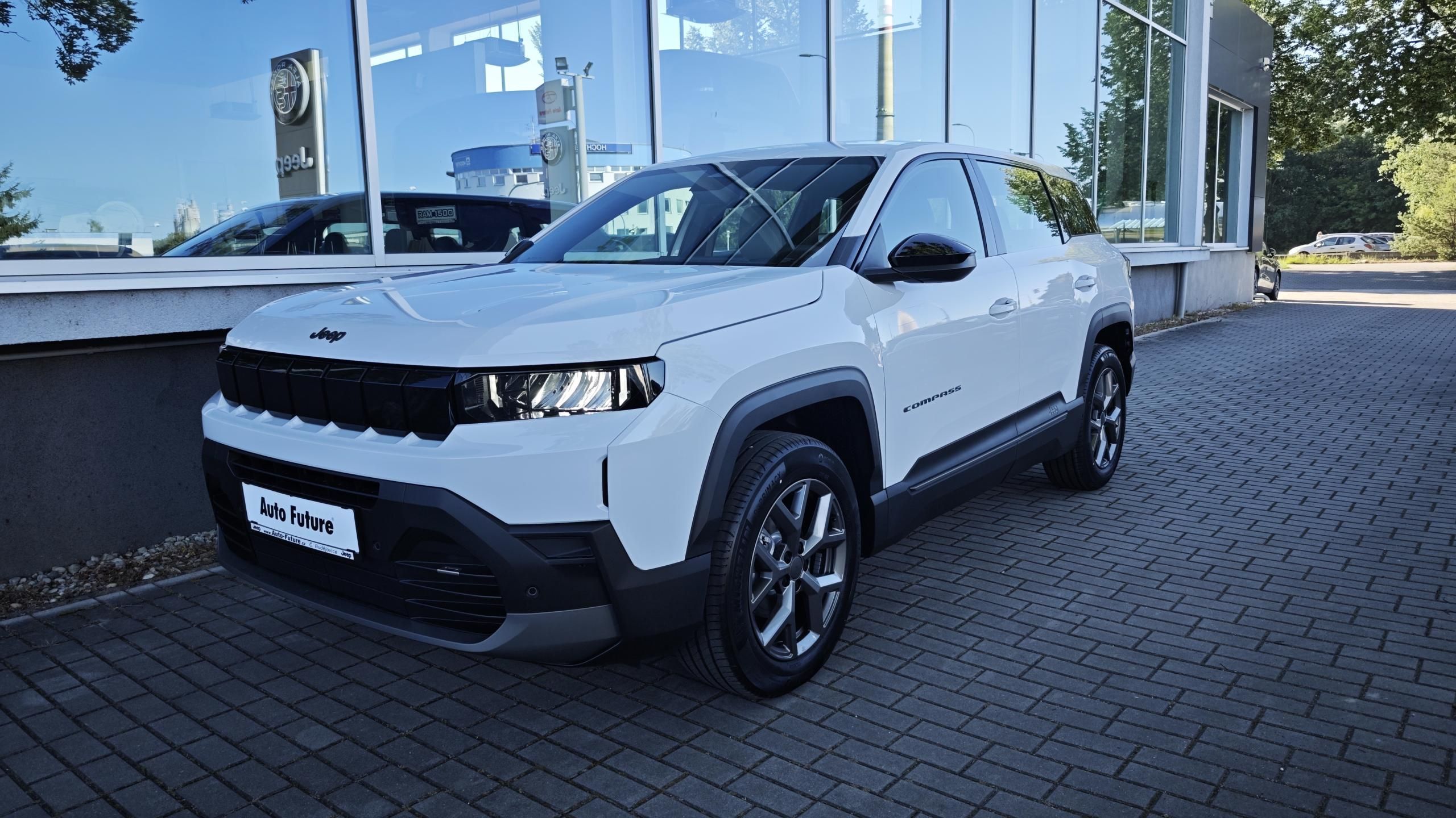 Jeep Compass, Altitude hybrid 145PS automat - fotka 2