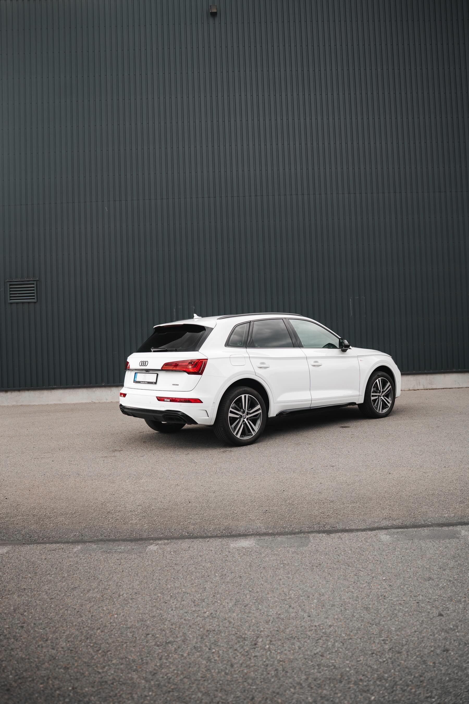 Audi Q5, 2.0 TFSi quattro 150Kw  Sline - fotka 6