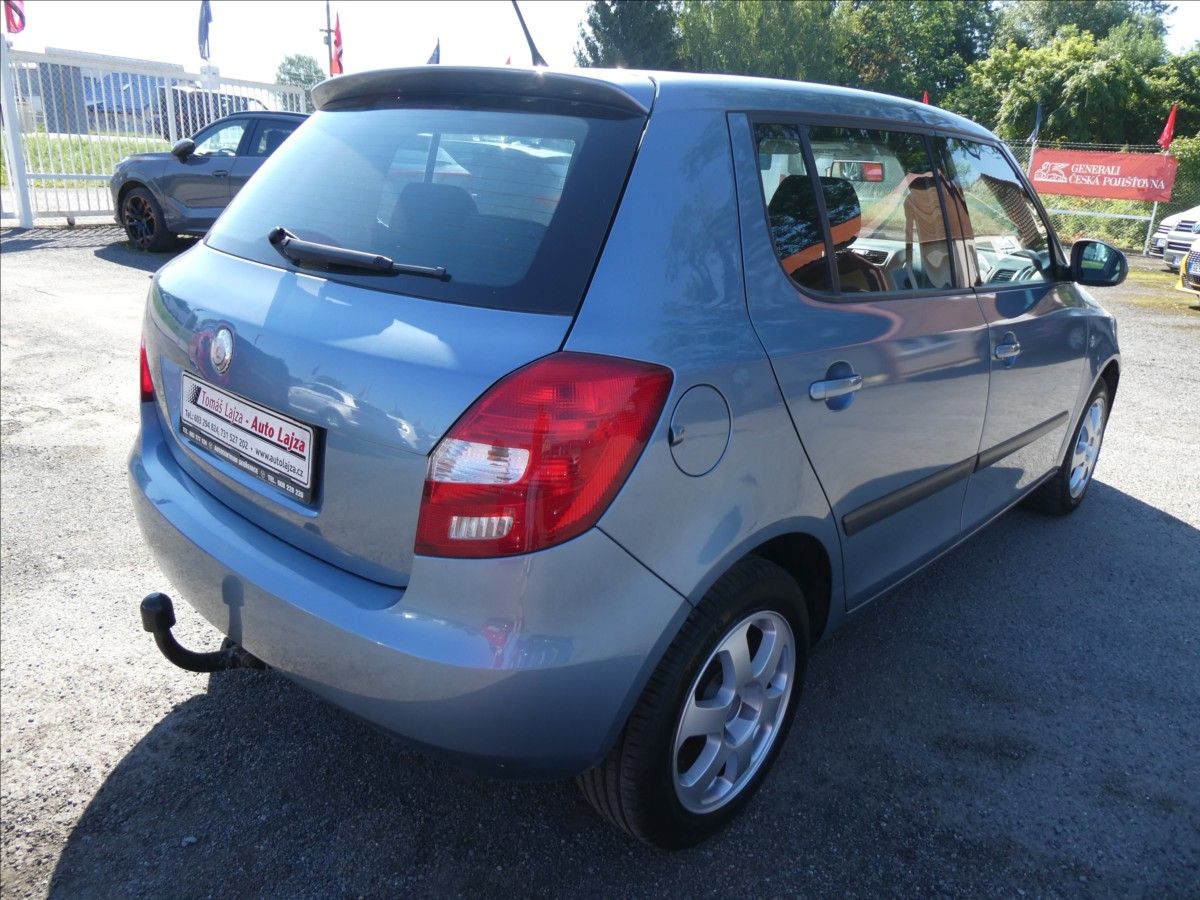Škoda Fabia, 1,6 Sport 77kW auto klima,závě - fotka 6