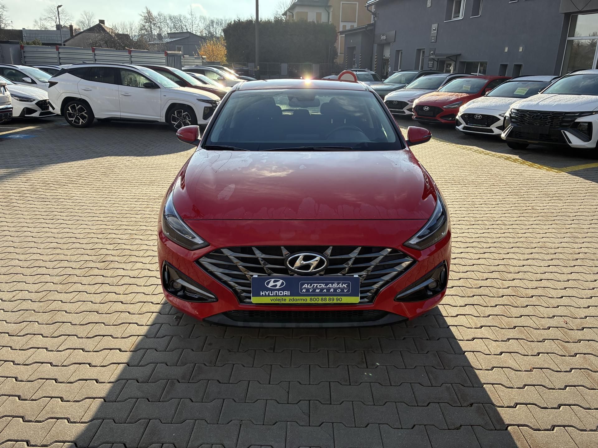 Hyundai i30, HB 1.5DPI 81kW SMART 1MAJ ČR - fotka 2
