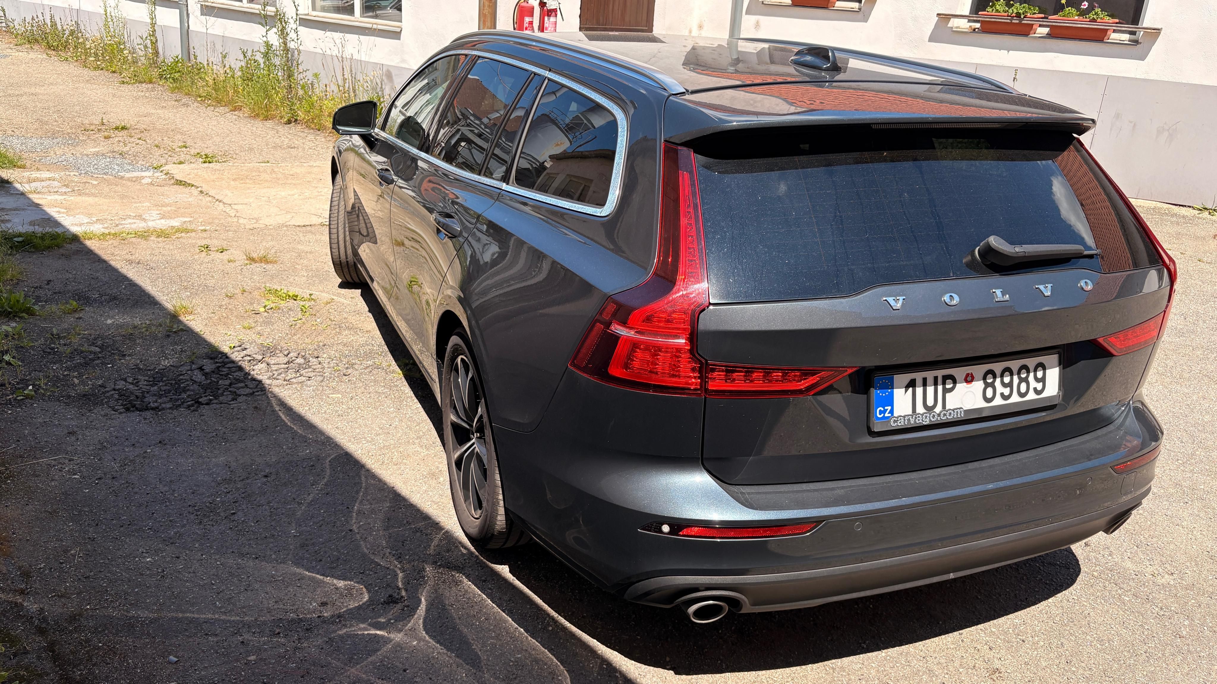 Volvo V60, Volovo V60 II D4 2.0 - fotka 5