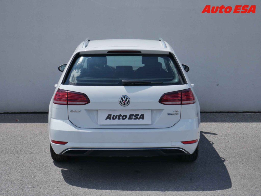 Volkswagen Golf, 1.5 TSi,ČR - fotka 5