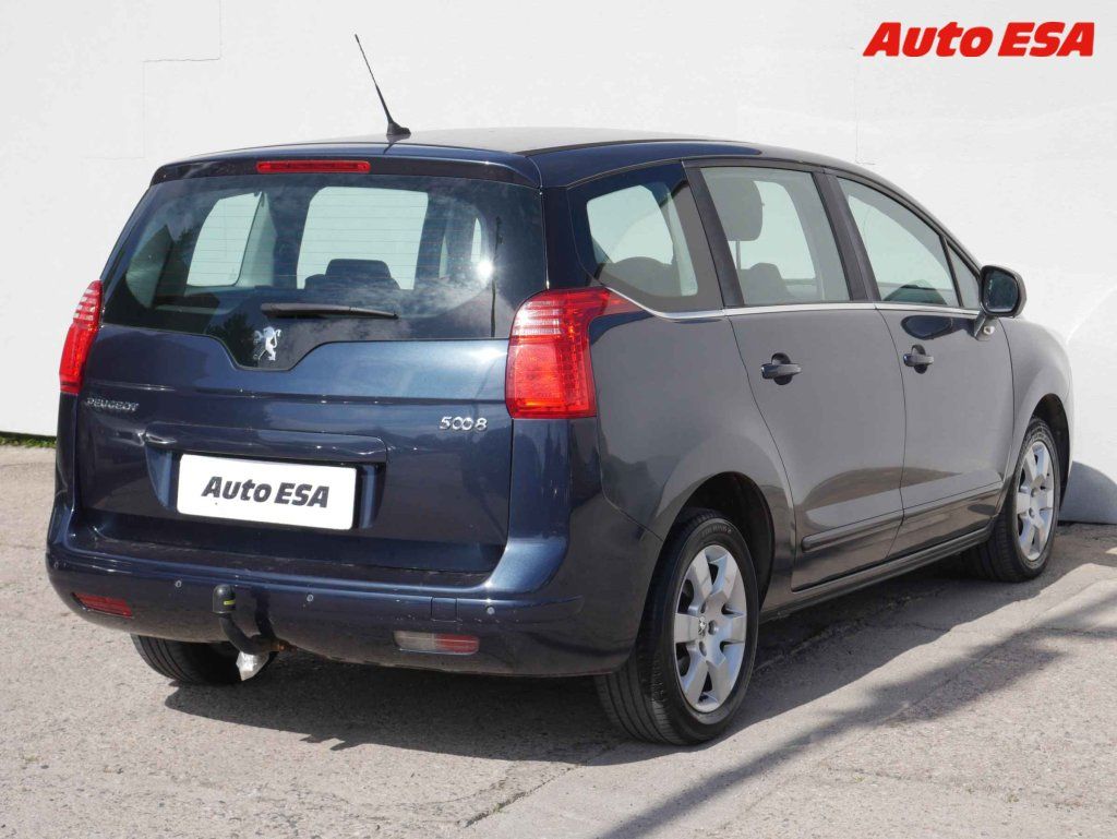 Peugeot 5008, 1.6 HDi - fotka 6