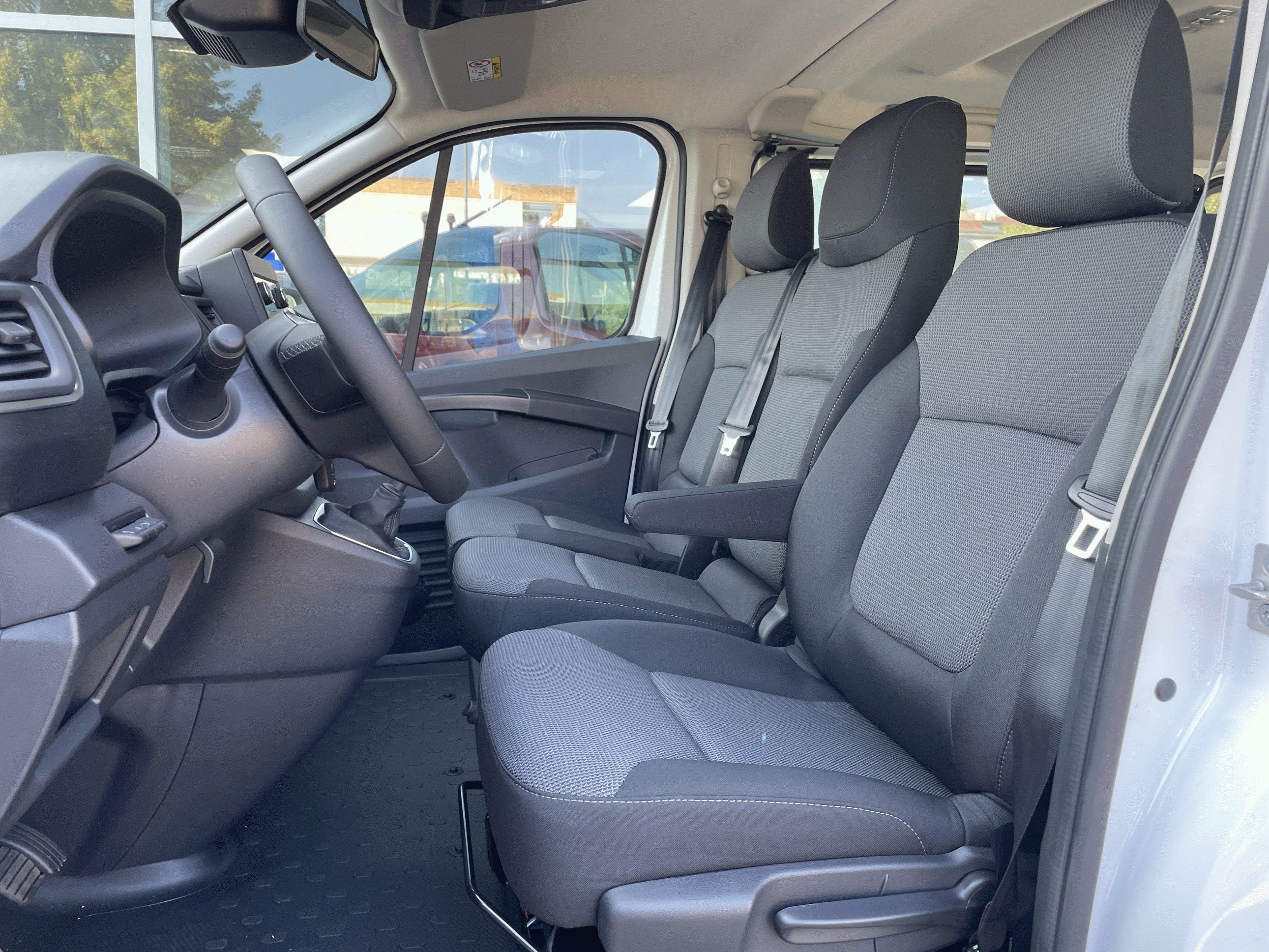 Renault Trafic, Blue dCi 150 Equilibre L1 - fotka 5