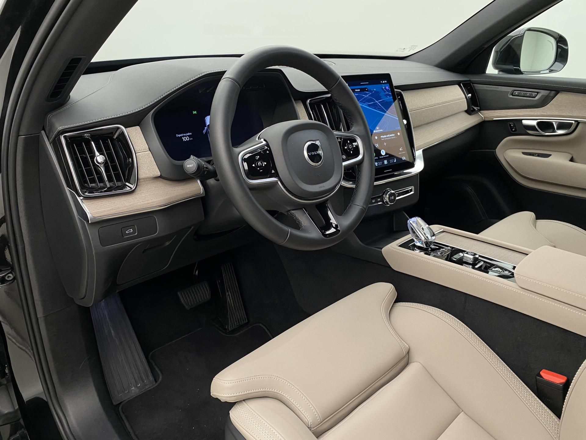 Volvo XC90, B5 AWD BRIGHT PLUS AUT CZ 7m - fotka 4