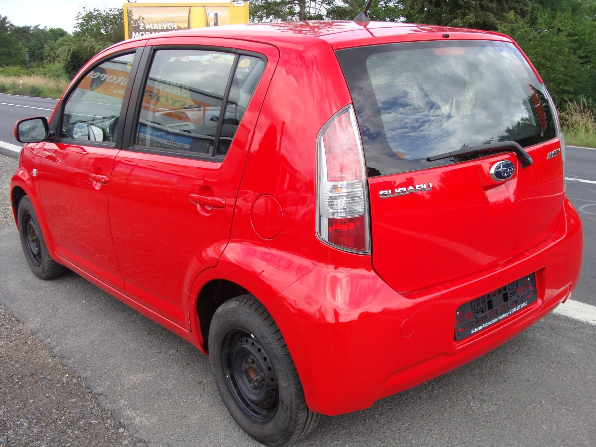 Subaru Justy, 1.0i - fotka 4