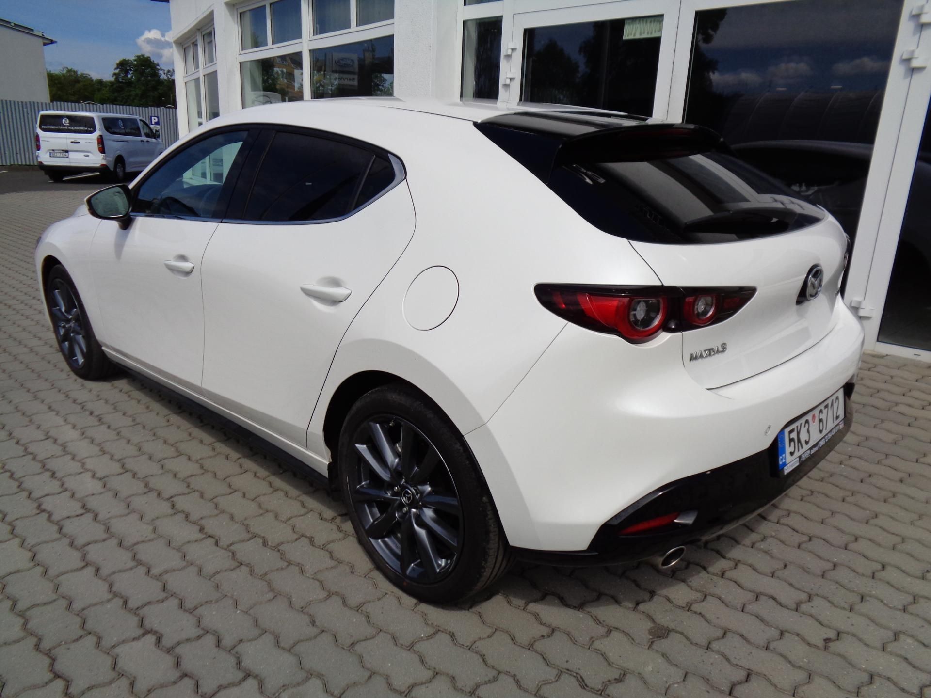 Mazda 3, 122PS,AT,Exc-line,p.Style,z.pn - fotka 4