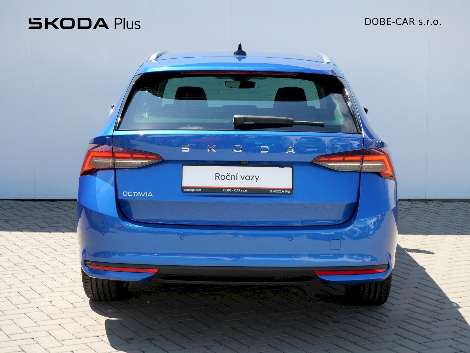 Škoda Octavia, Top Selection DSG 2.0TDI 110kW - fotka 6