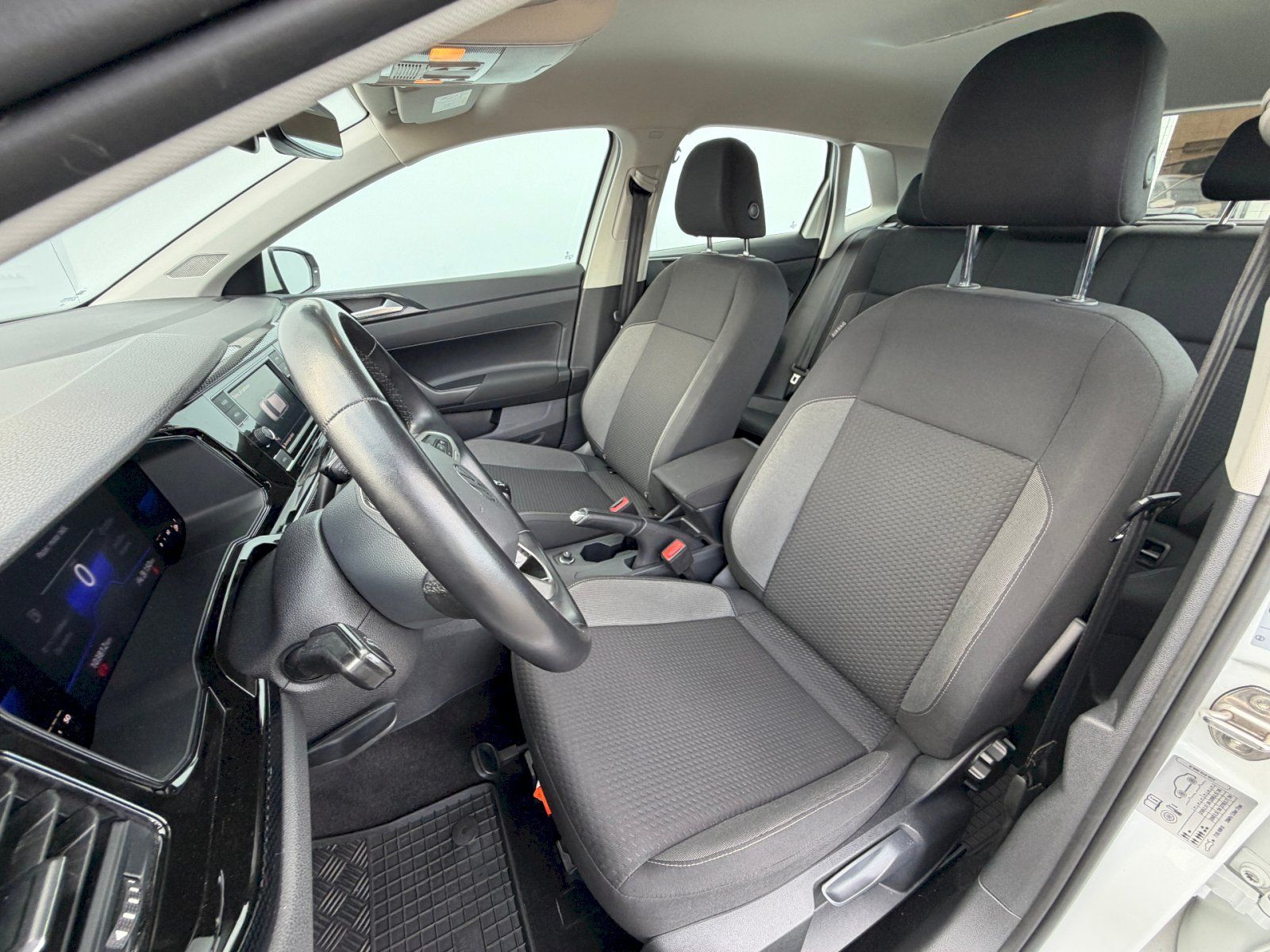 Volkswagen Polo, 1.0 TSI 70kW Life - fotka 6