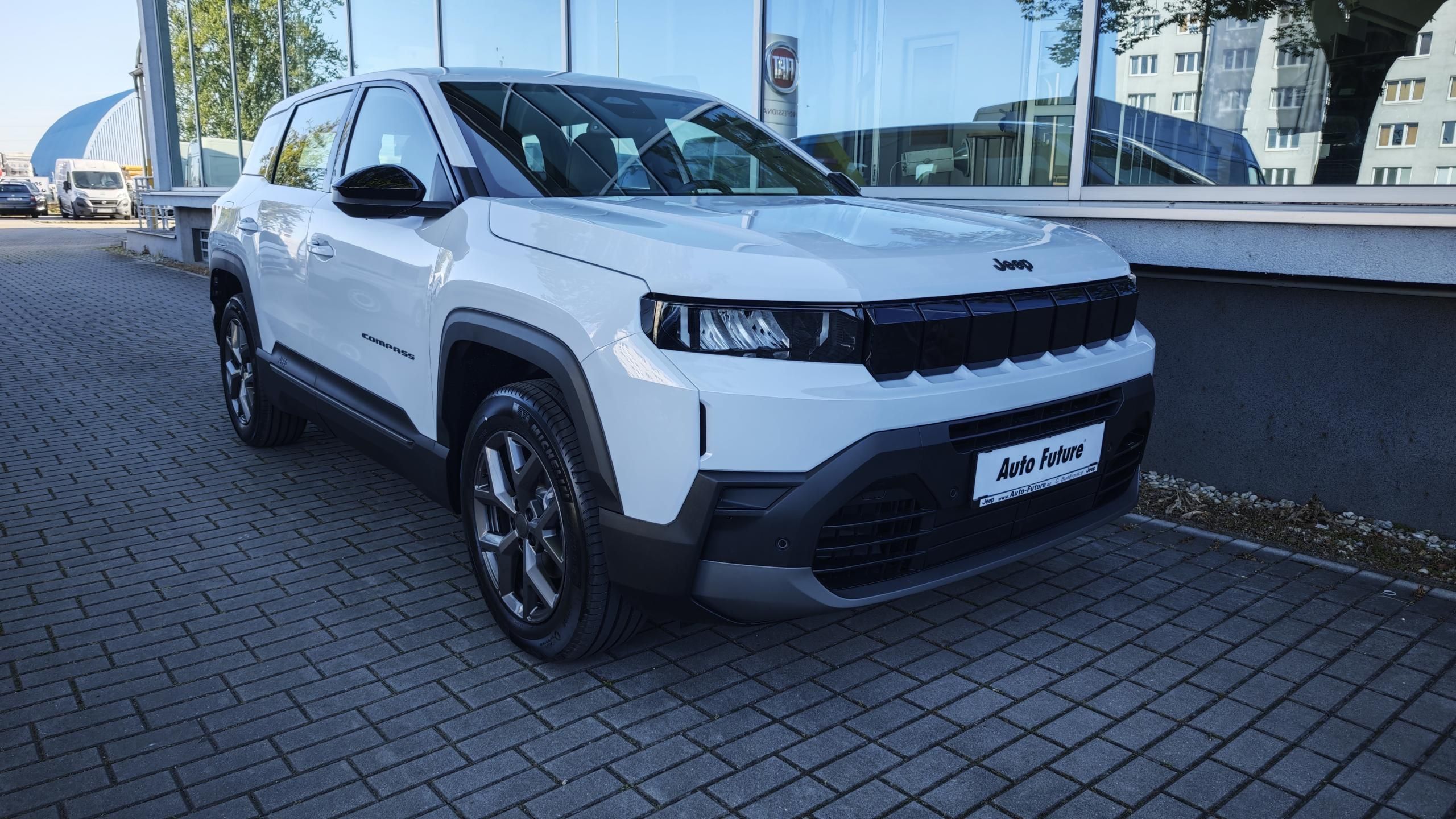 Jeep Compass, Altitude hybrid 145PS automat