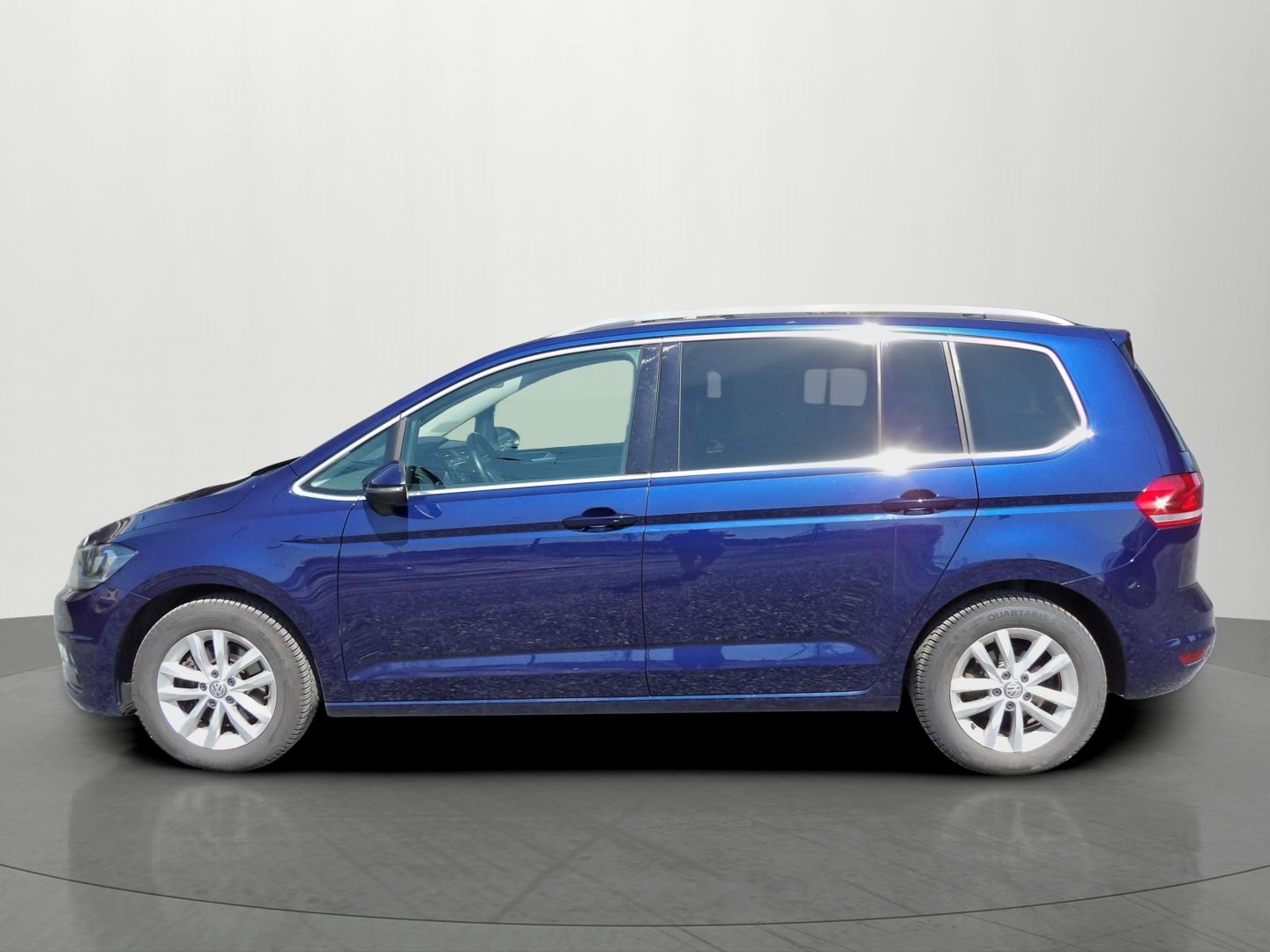 Volkswagen Touran, 1.5TSI DSG Highline 7 míst TZ - fotka 2