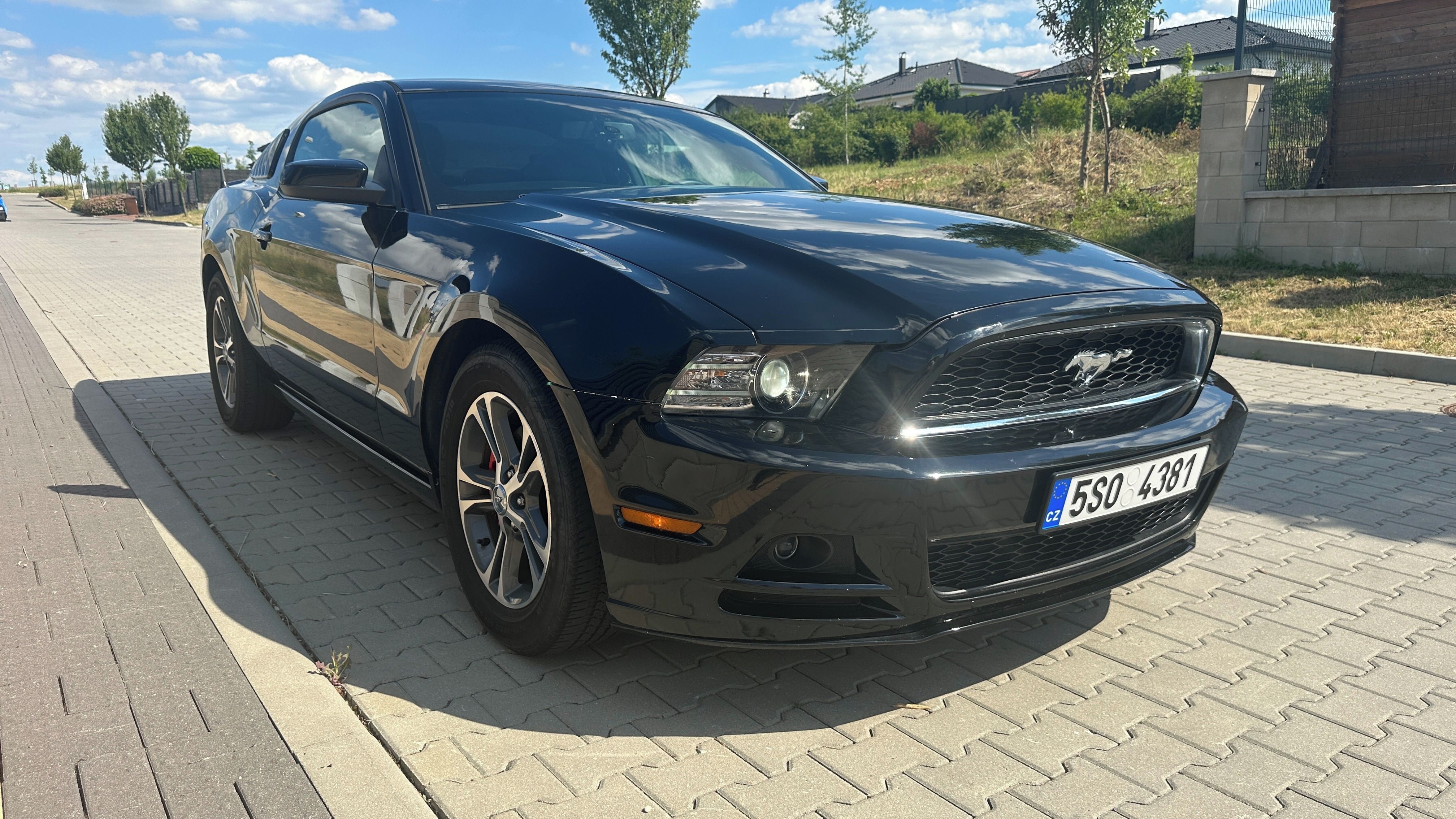 Ford Mustang, 3.7 Facelift ROUSH,BORBET,K&N - fotka 4