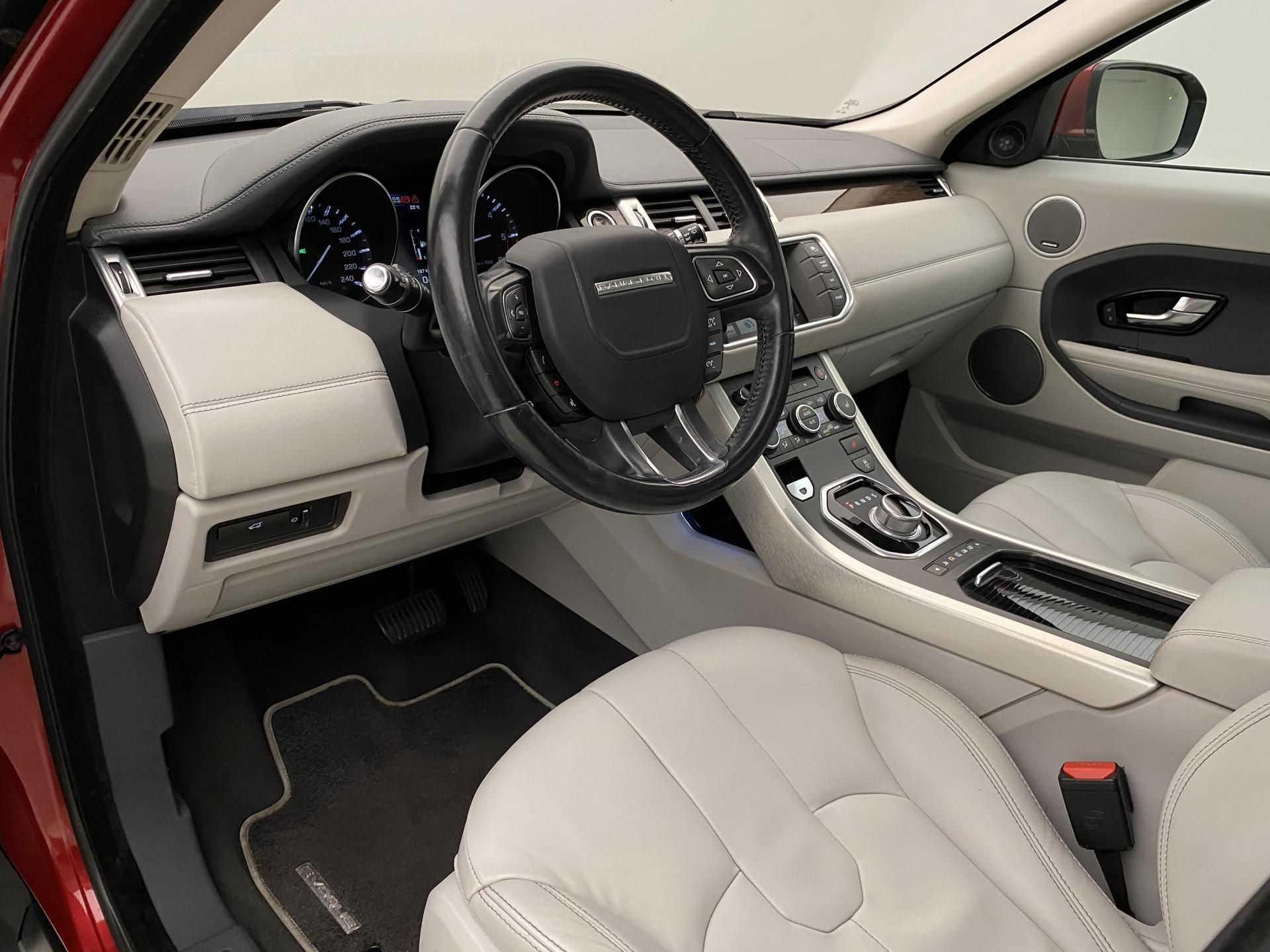Land Rover Range Rover Evoque, SD4 AWD AUT CZ - fotka 4