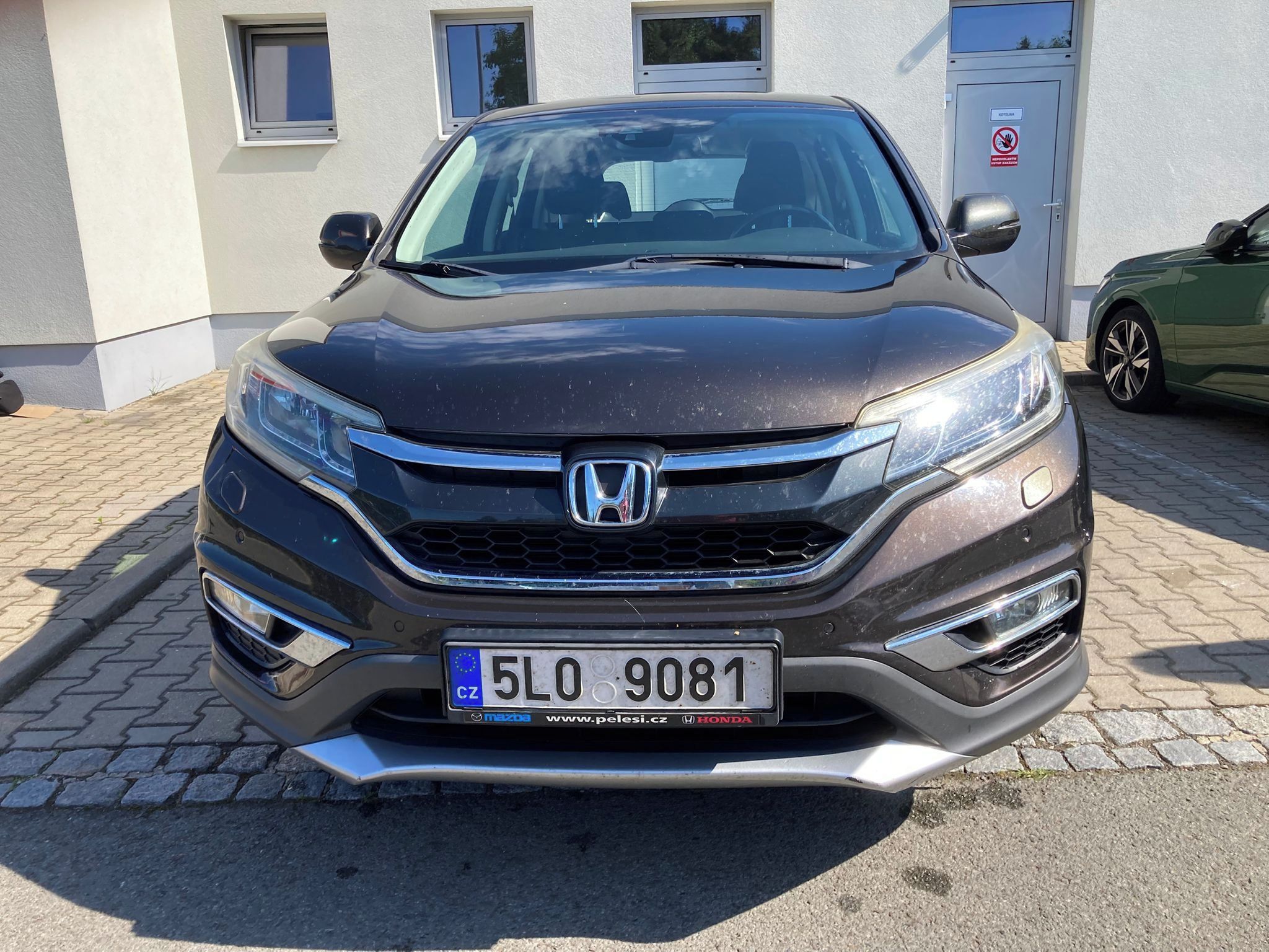 Honda CR-V, RE6 1,6 TDI 118 kW 4x4 - fotka 2