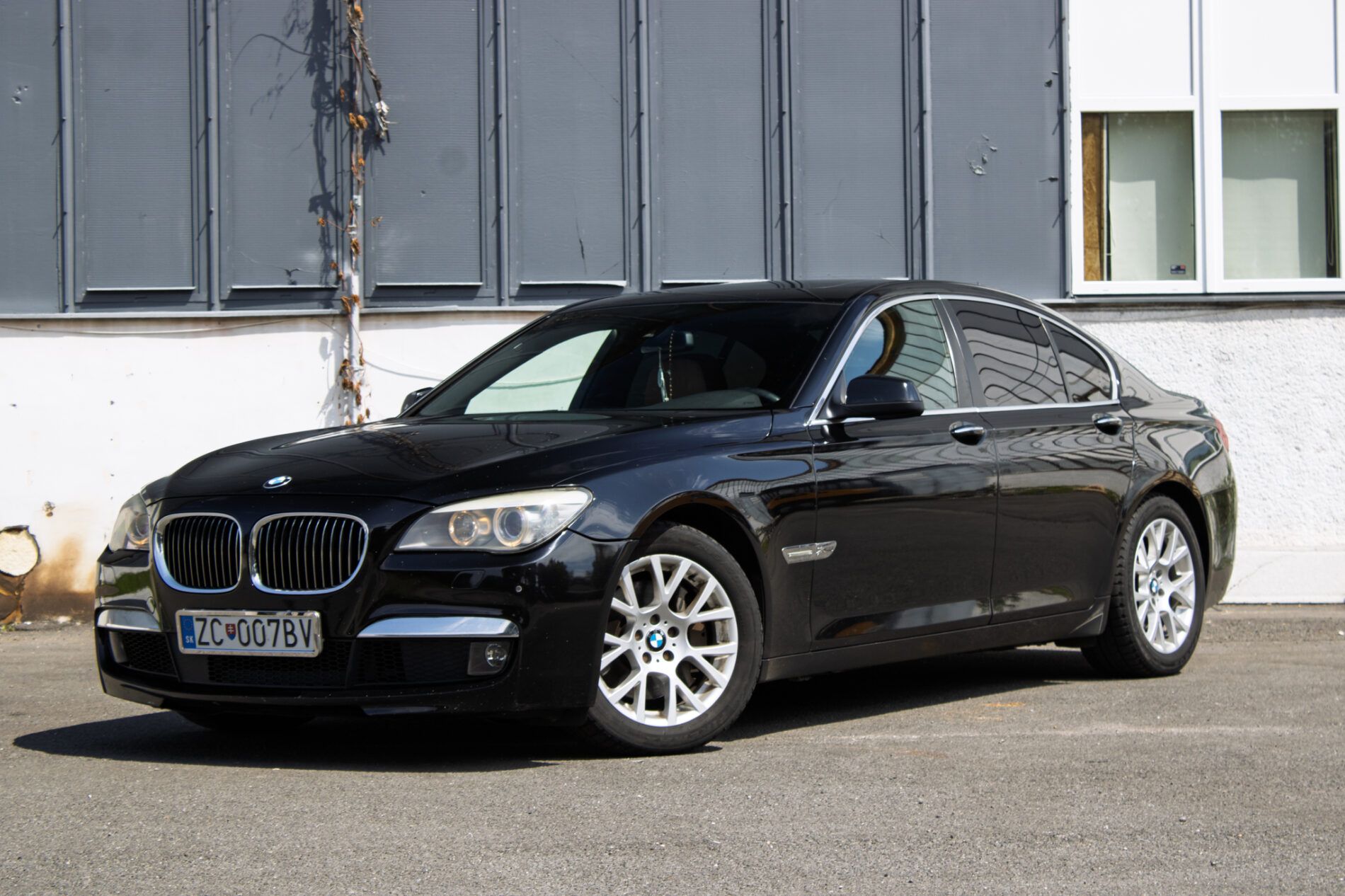 BMW, rad 7