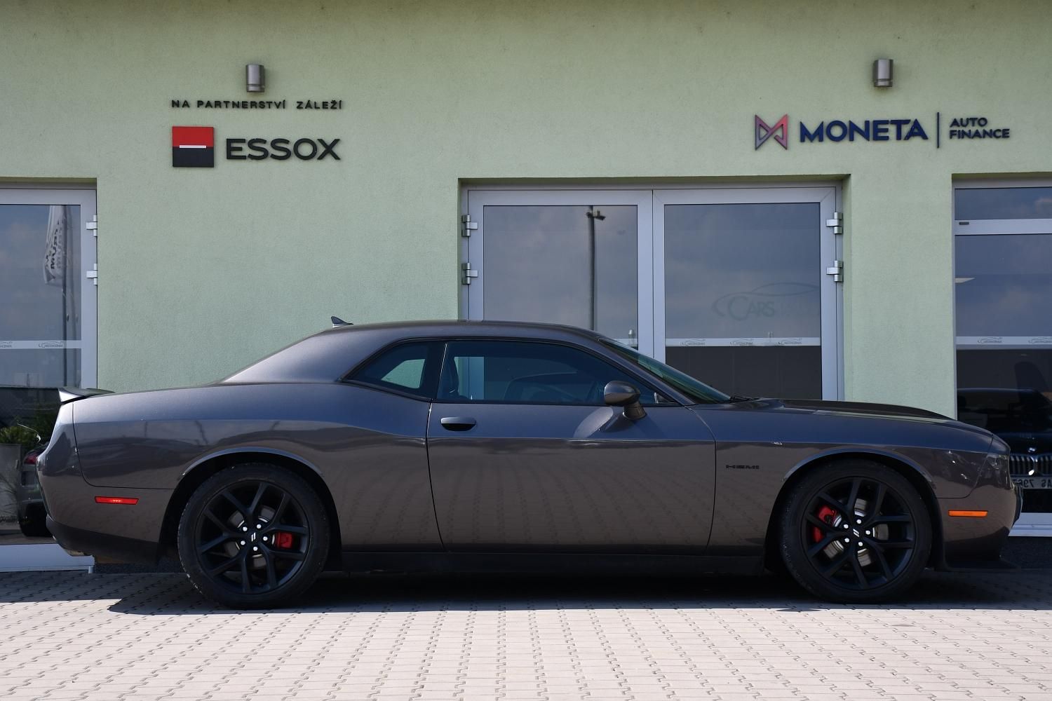 Dodge Challenger, 5.7 V8 HEMI - fotka 6