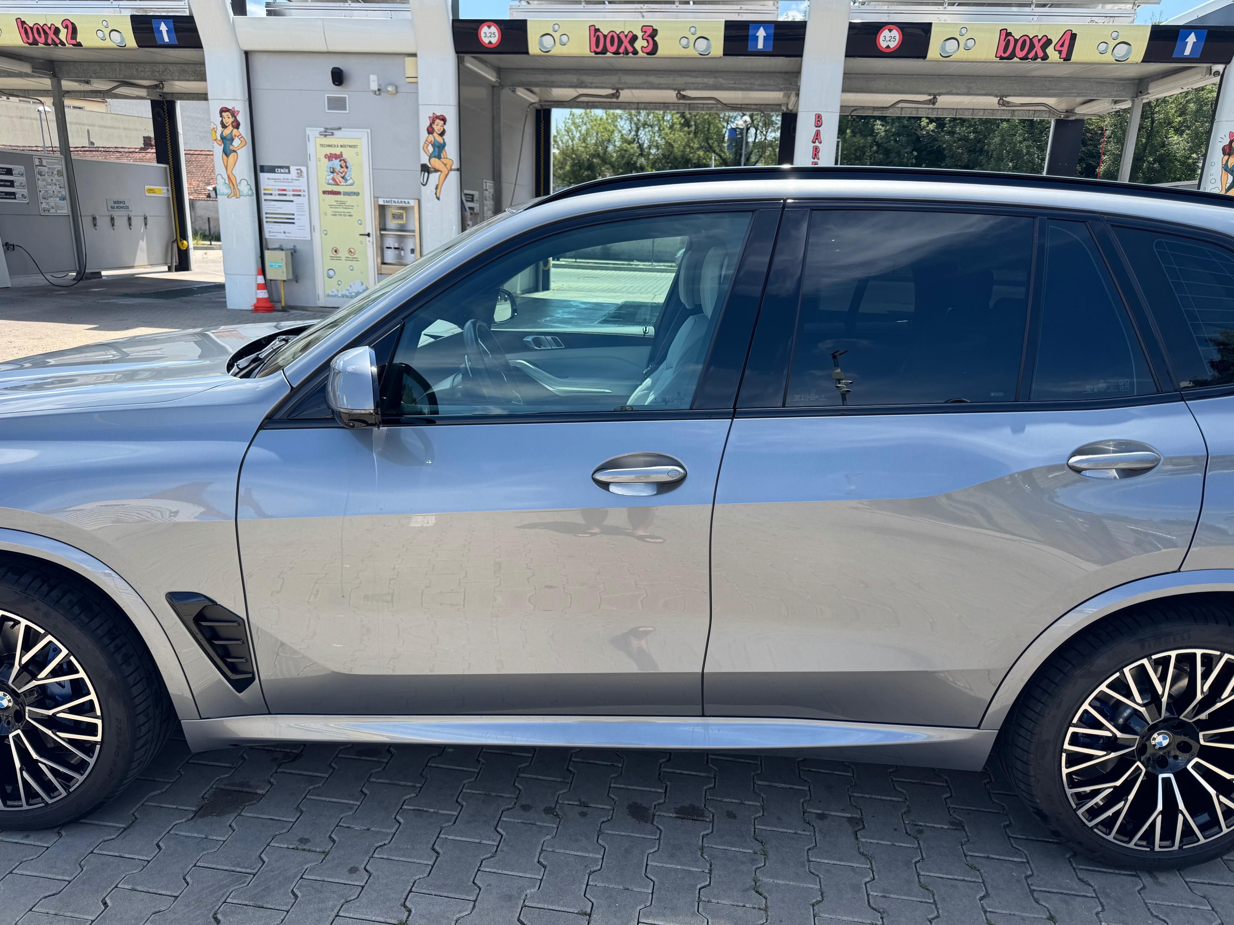 BMW X5, 3.0 - fotka 6