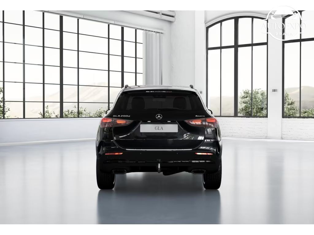 Mercedes-Benz GLA, 200d 4M AMG*Matrix-LED*PANO - fotka 5