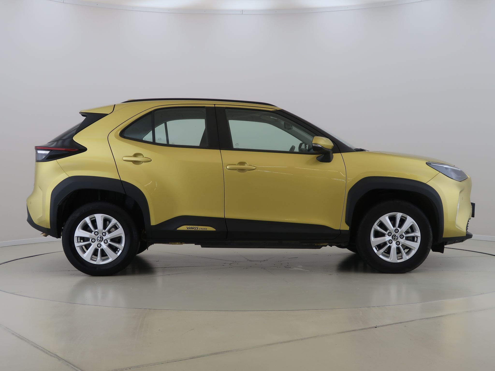 Toyota Yaris Cross, 1.5Hybrid,CZ,1Maj,ComfortTech - fotka 5