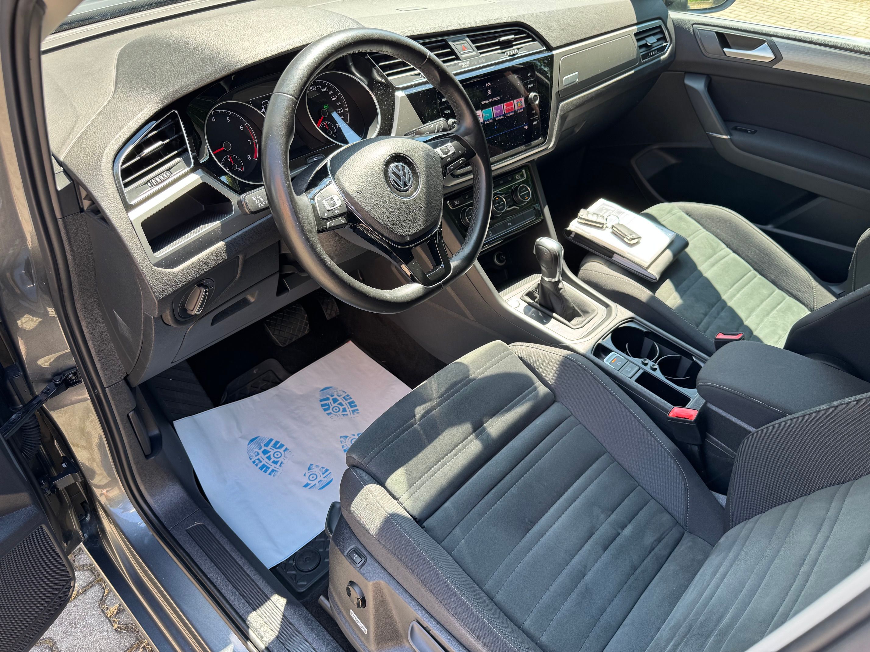 Volkswagen Touran, 1,5 TSI 110kw DSG7 CL TOPvýbav - fotka 6