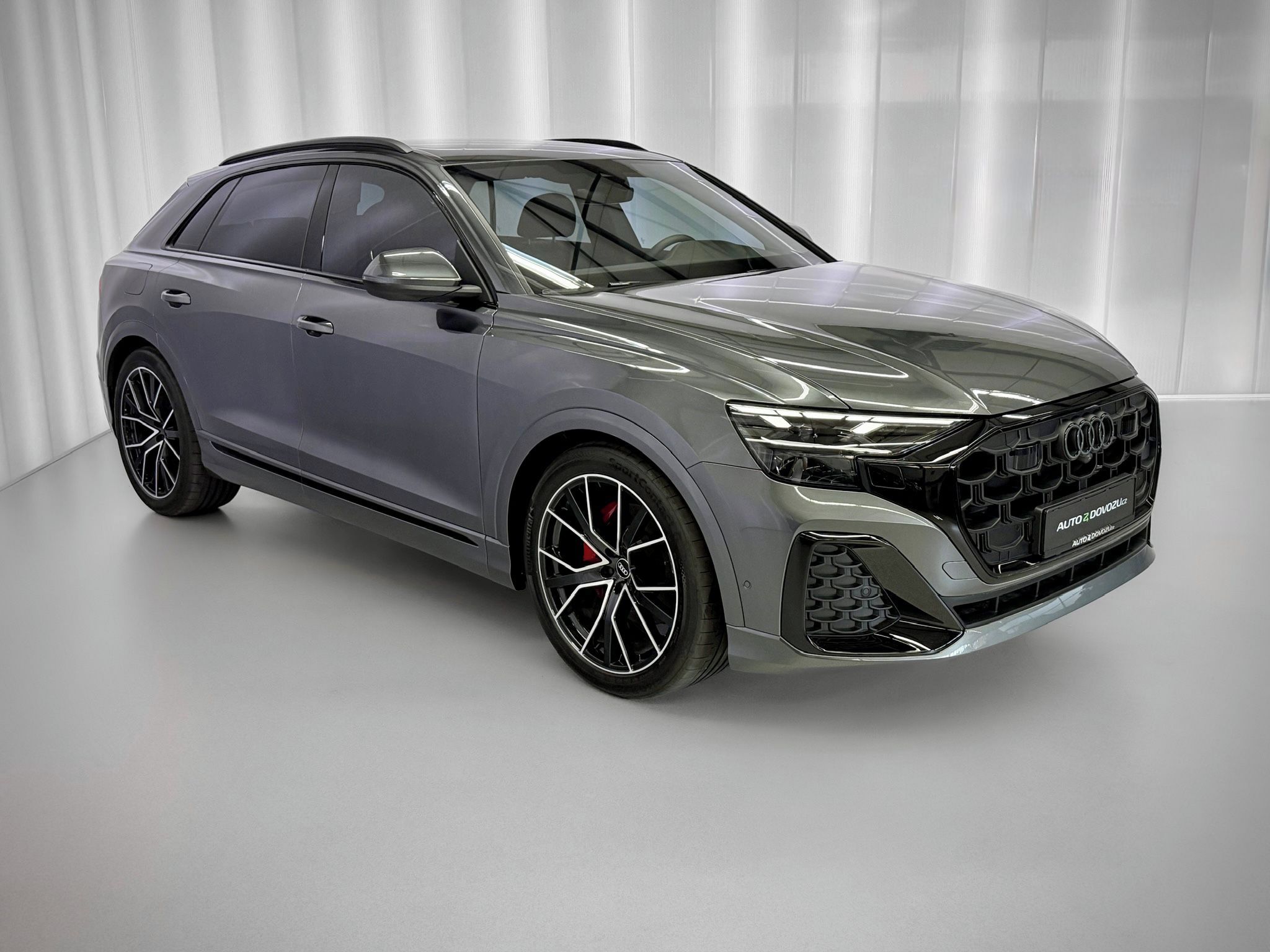 Audi Q8, 50TDI QUATTRO S-LINE, WEBASTO - fotka 3