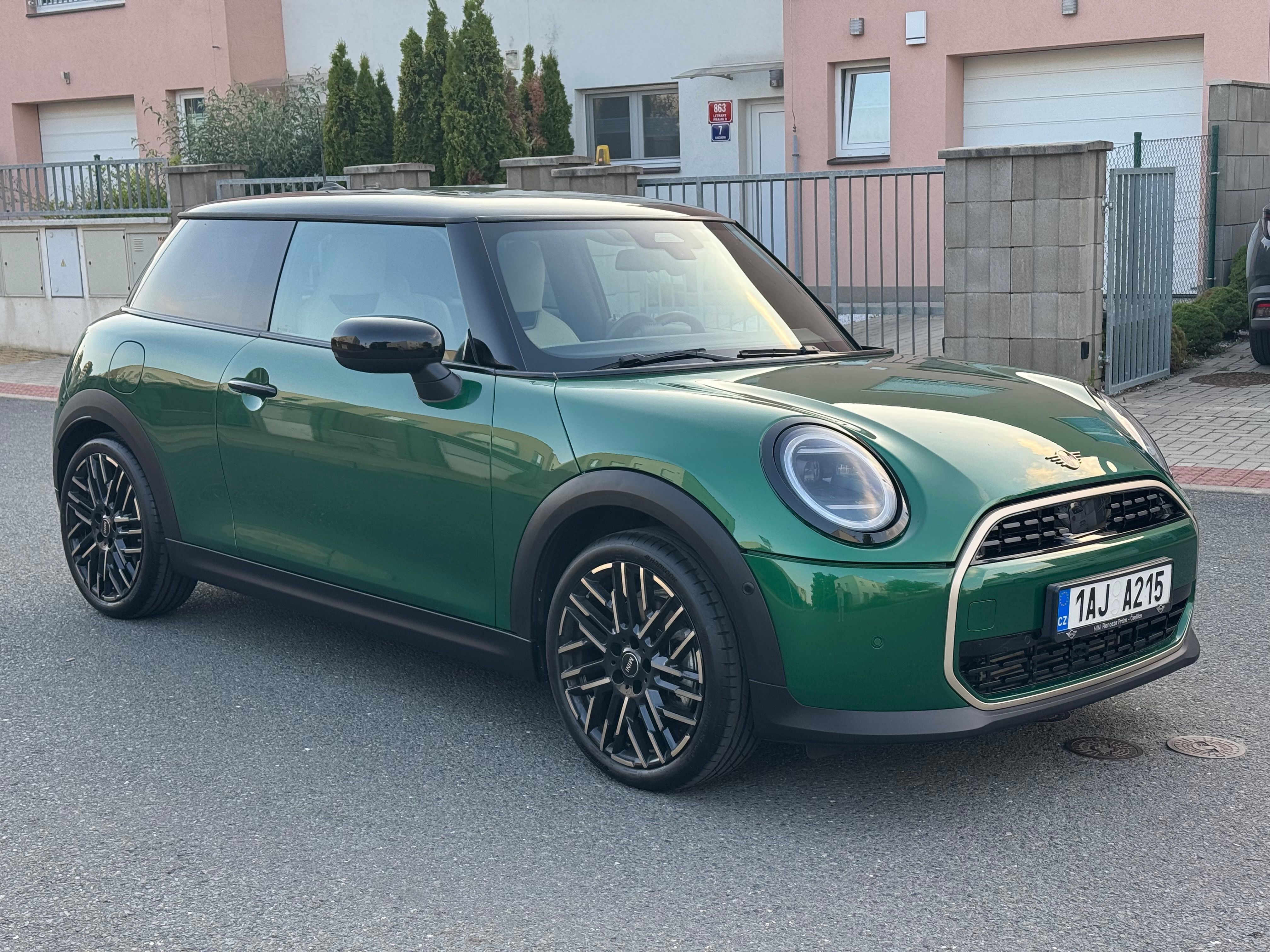 Mini Cooper, C 115kw Kam Pano DPH ČR - fotka 3