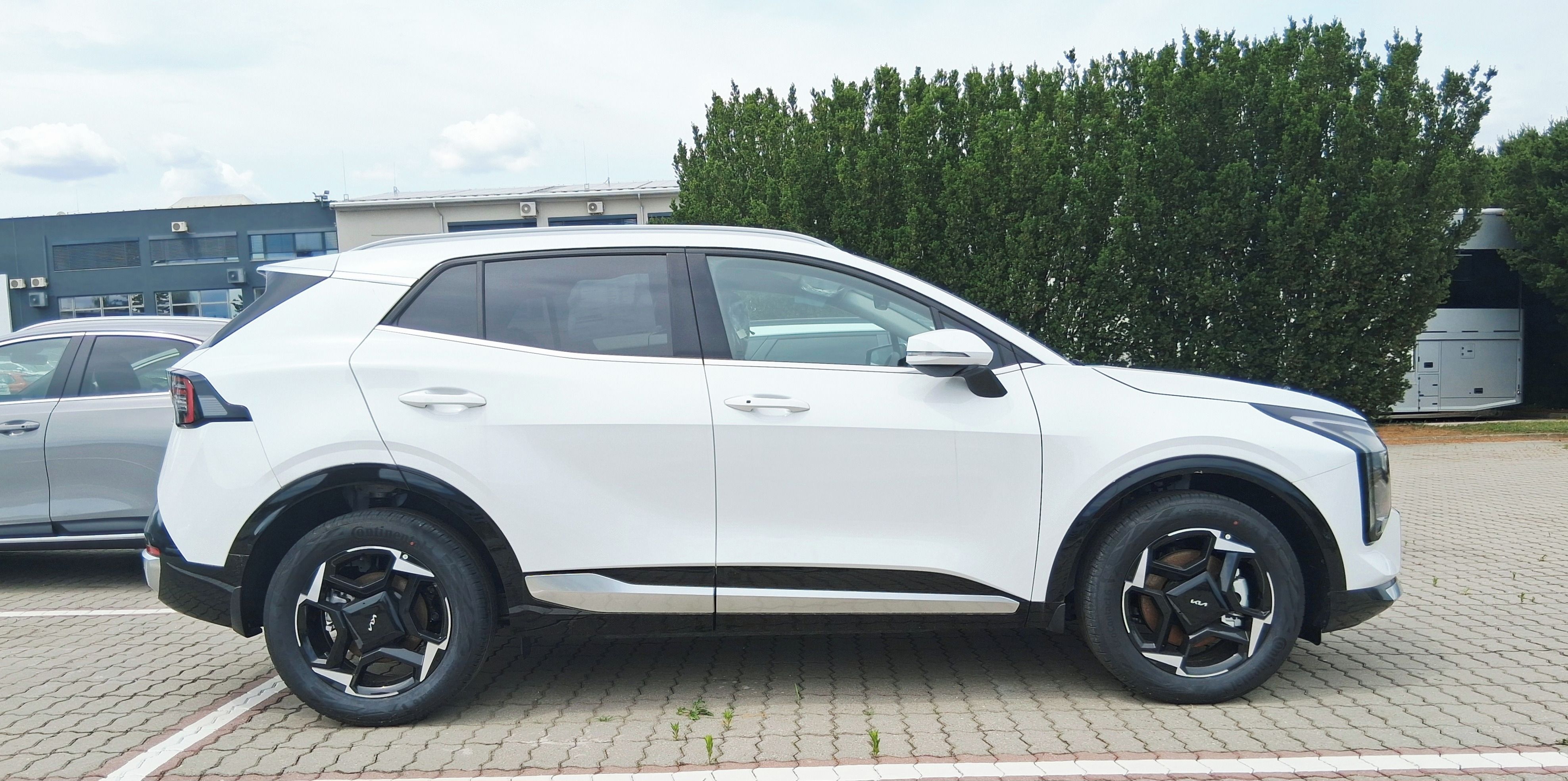 Kia Sportage, 1,6 T-GDi HEV 4x2 6AT TOP - fotka 3