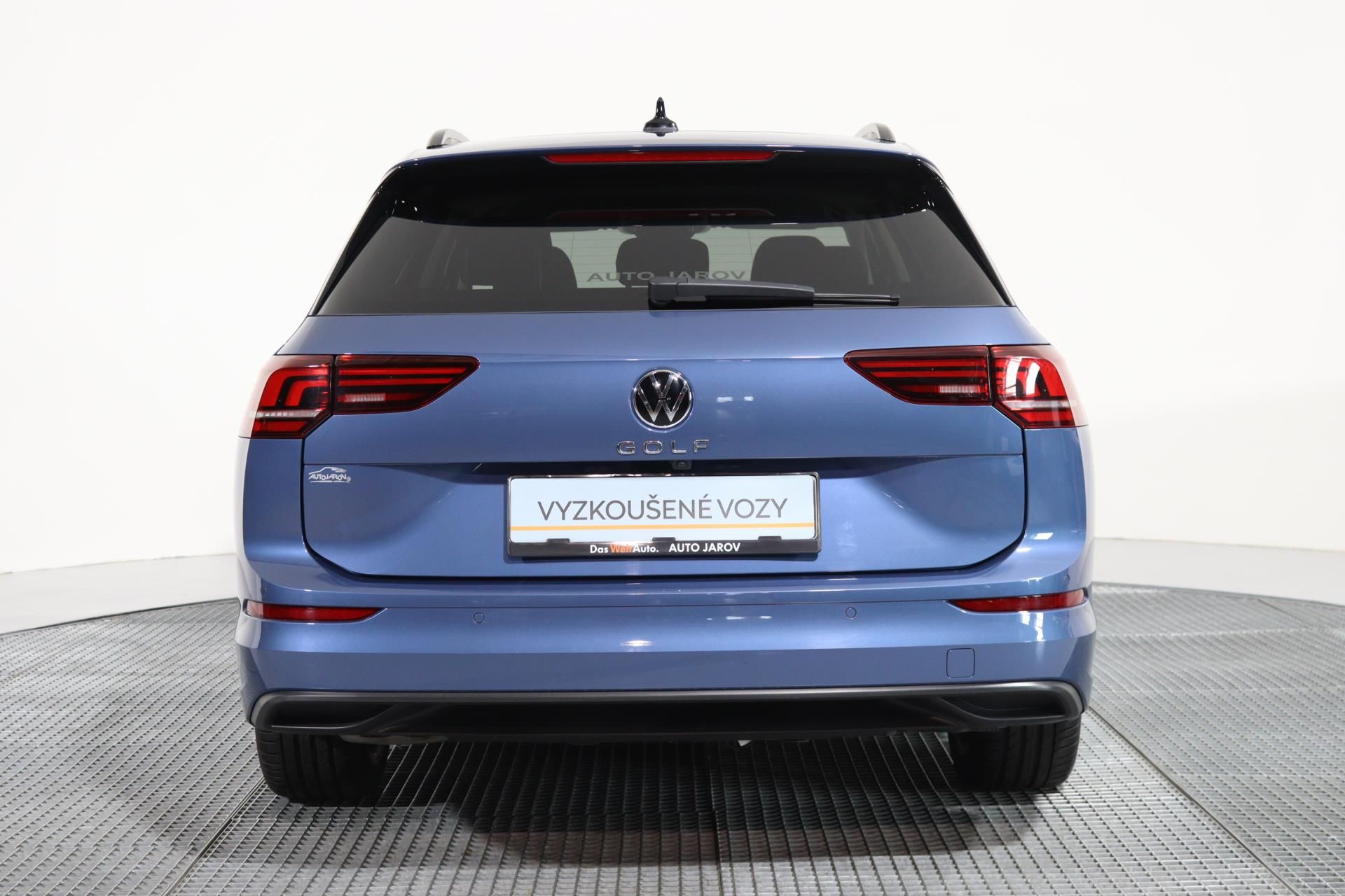 Volkswagen Golf Variant, LIFE 2,0 TDI DSG/ TAŽNÉ Z.,LED - fotka 6