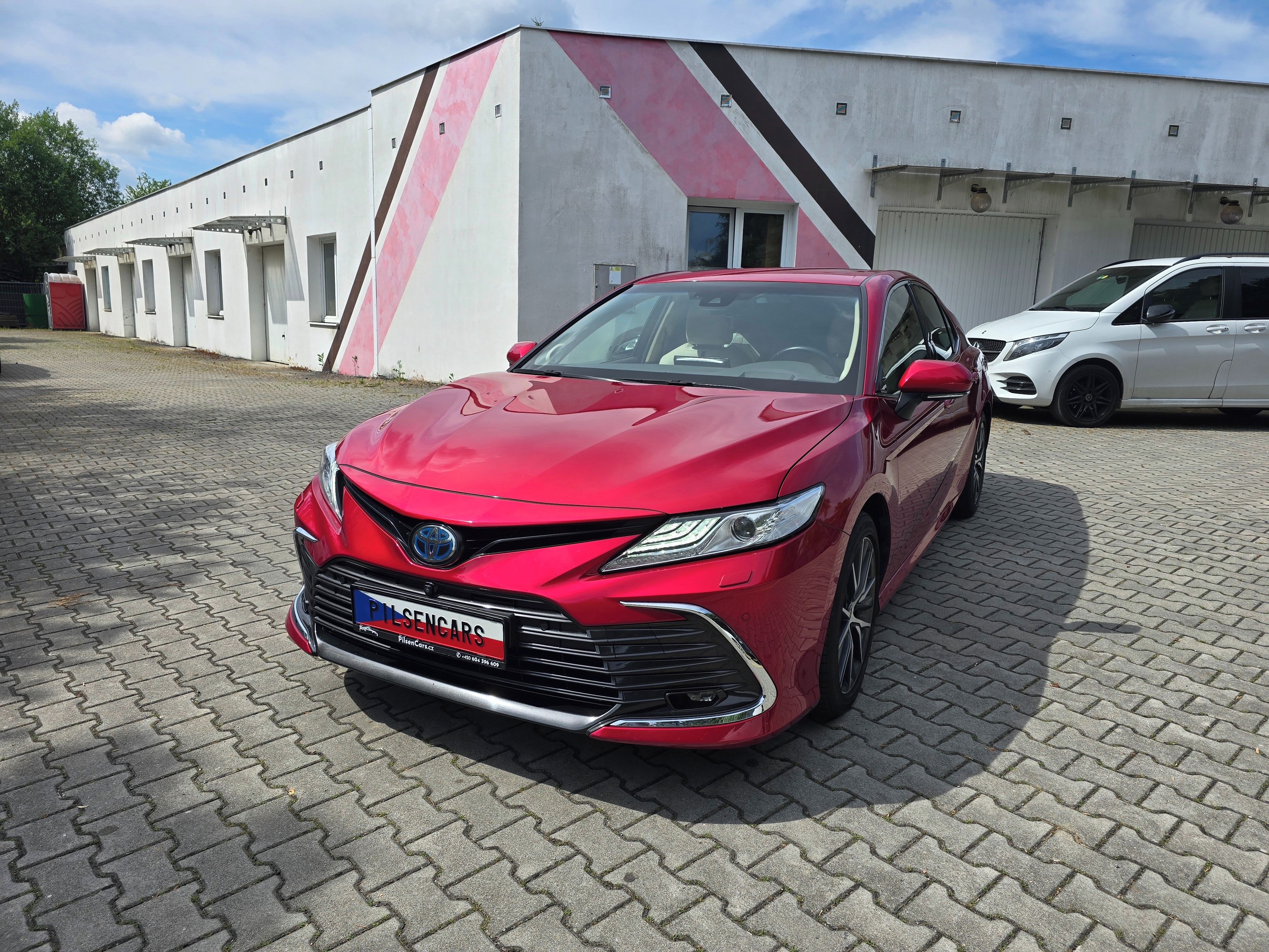 Toyota Camry, 2.5 Hybrid e-CVT EXECUTIVE VIP